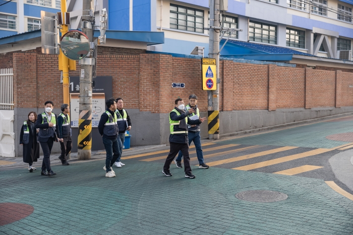 통학로 안전 점검 및 원스톱 전입센터 운영