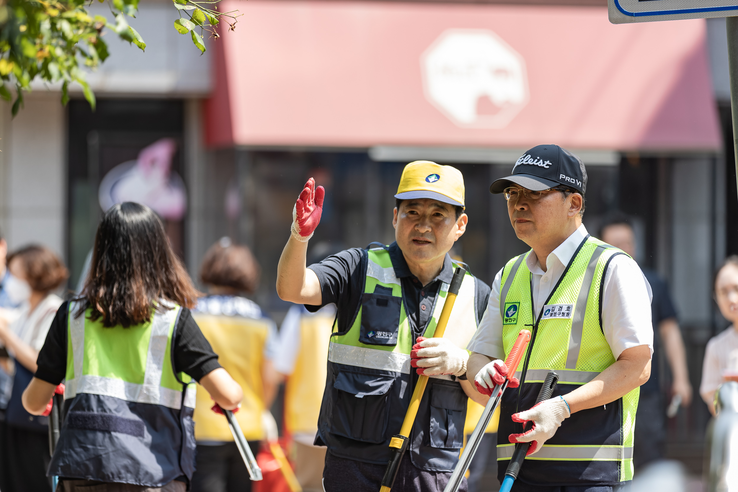 20230619-화양초등학교 일대 청소 JKIM6832_G_111613.jpg