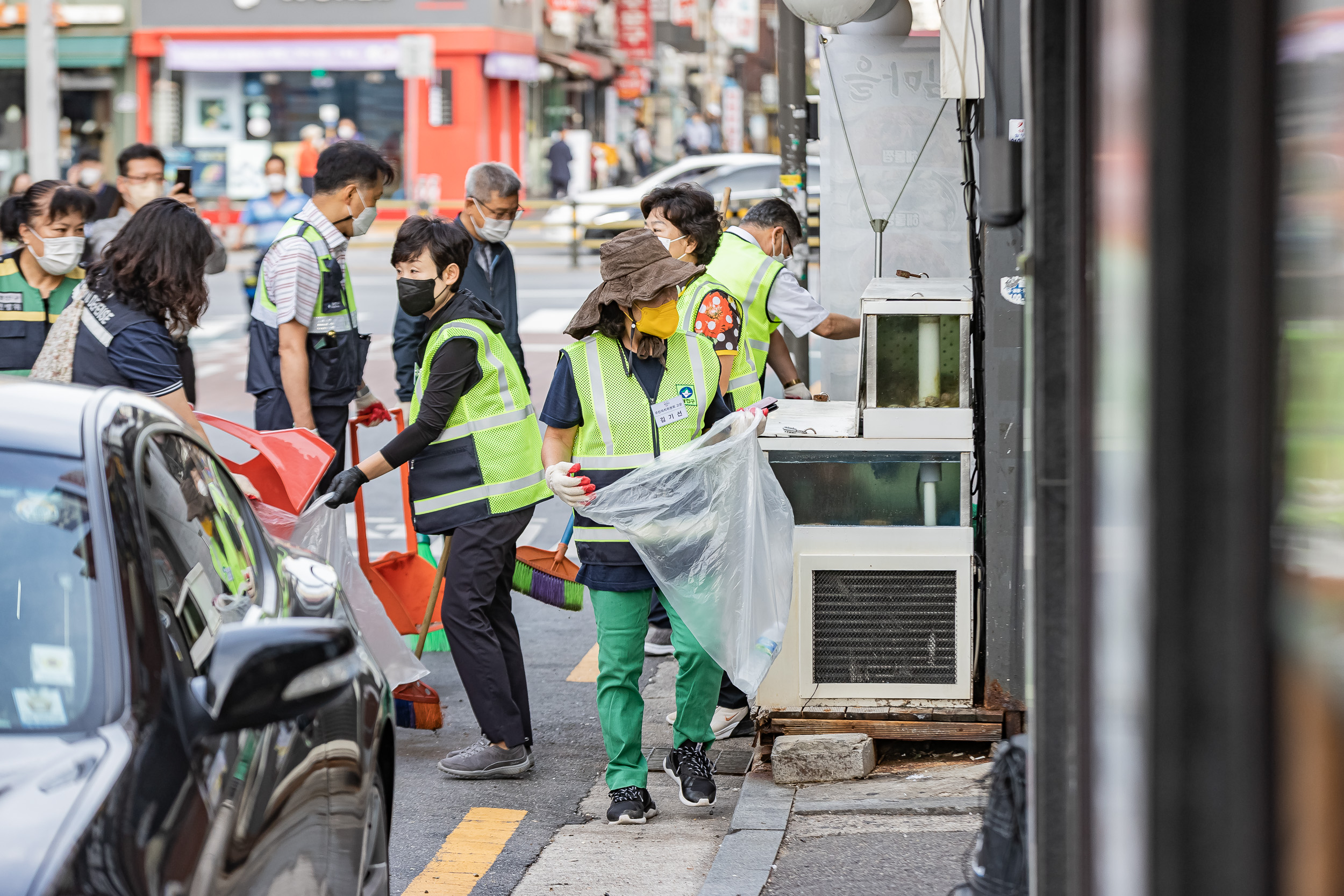 20220915-제3회 주민과 함께하는 골목청소(능동) 220915-0325_G_093309.jpg