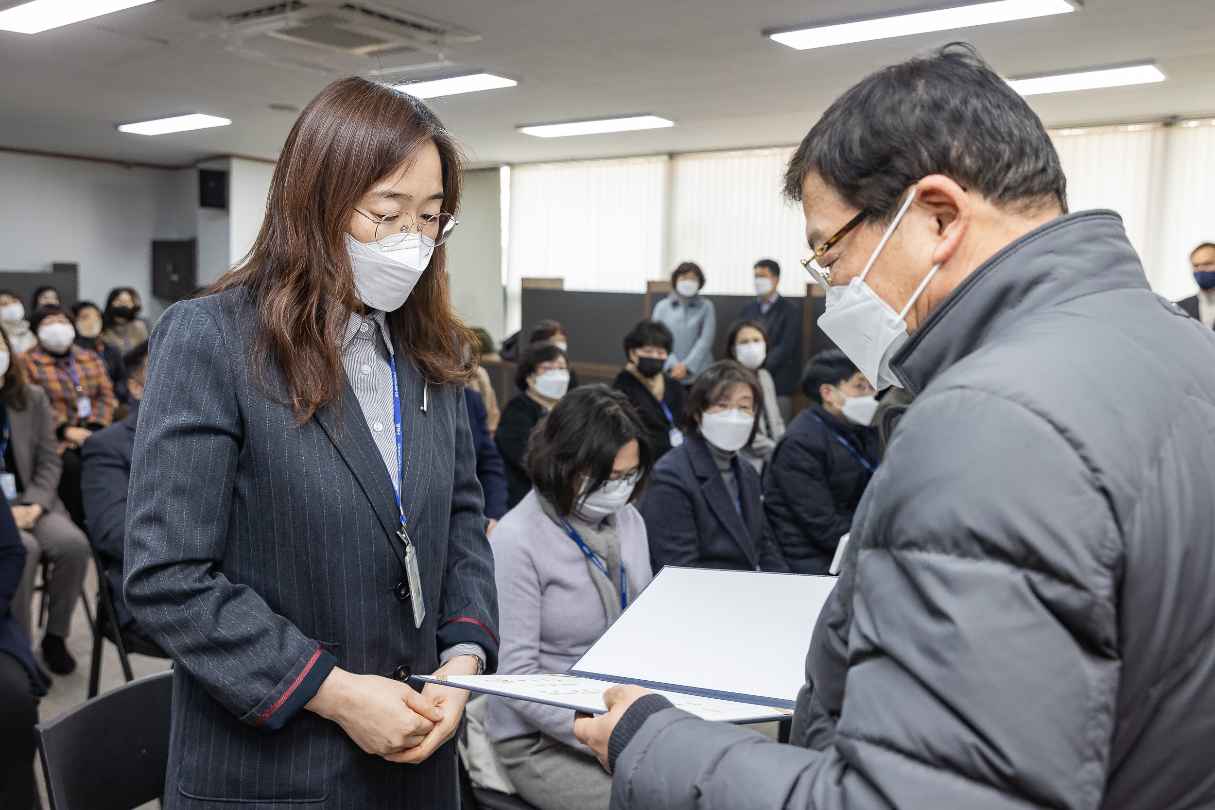 20221227-2023 상반기 정기인사 발령장 수여식 221227-0294_G_144115.jpg