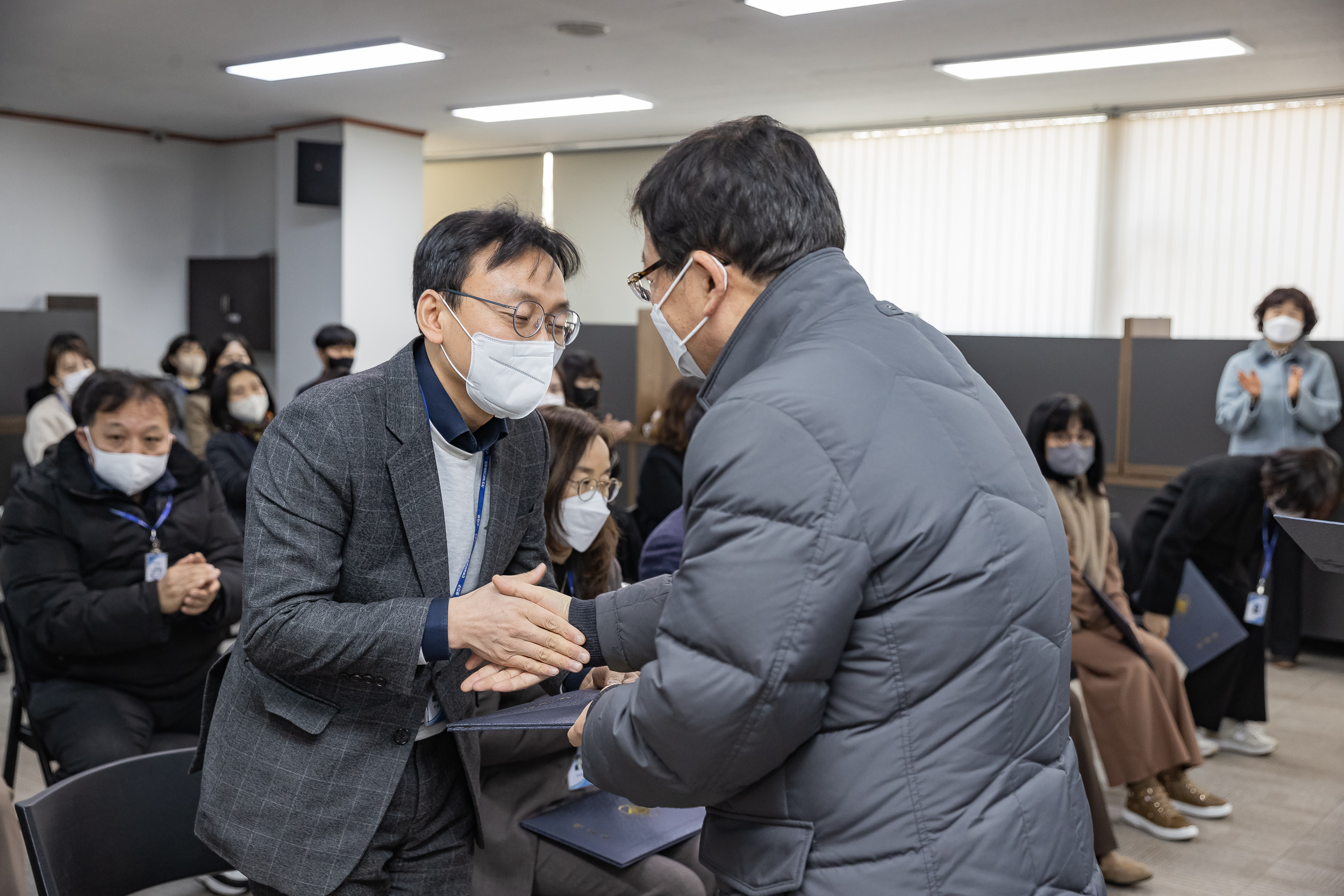 20221227-2023 상반기 정기인사 발령장 수여식 221227-0462_G_144119.jpg