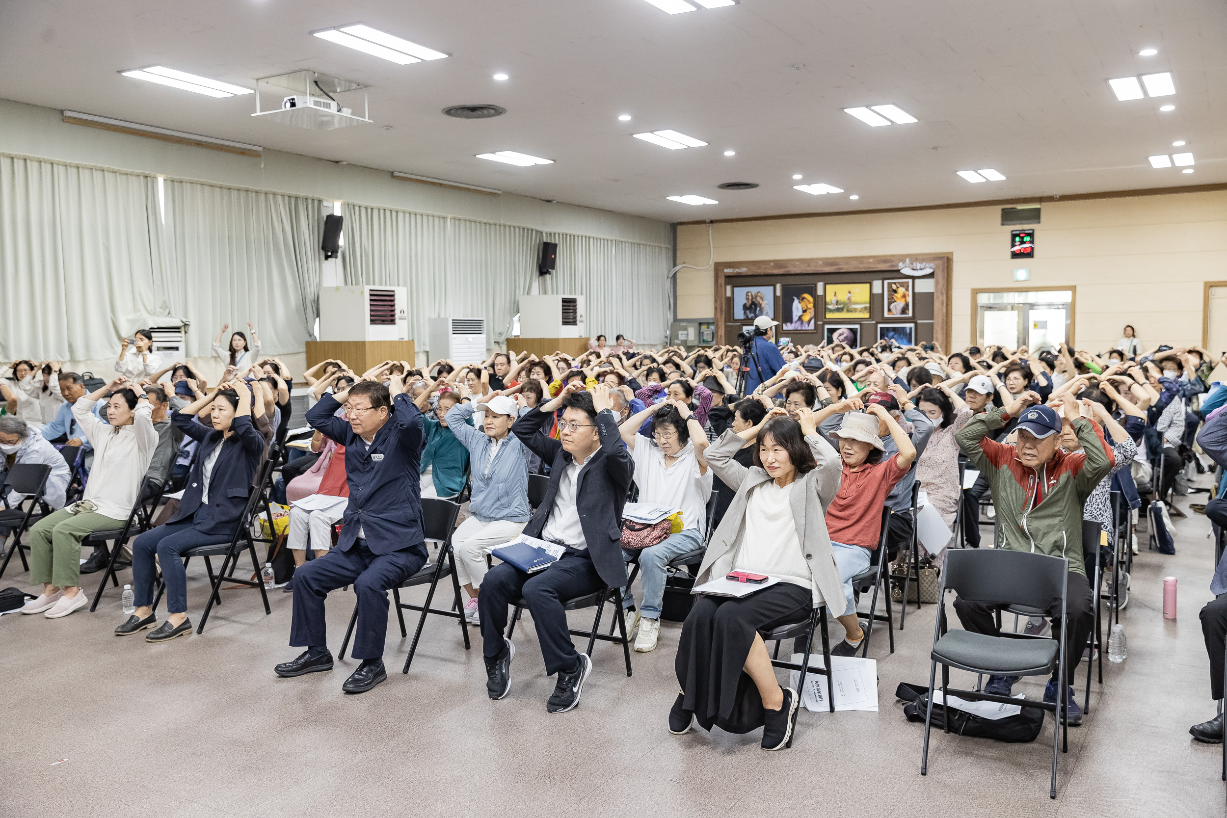 20240923-2024년 치매극복의날 기념 강연 치매예방교육 240923-0195_G_174149.jpg