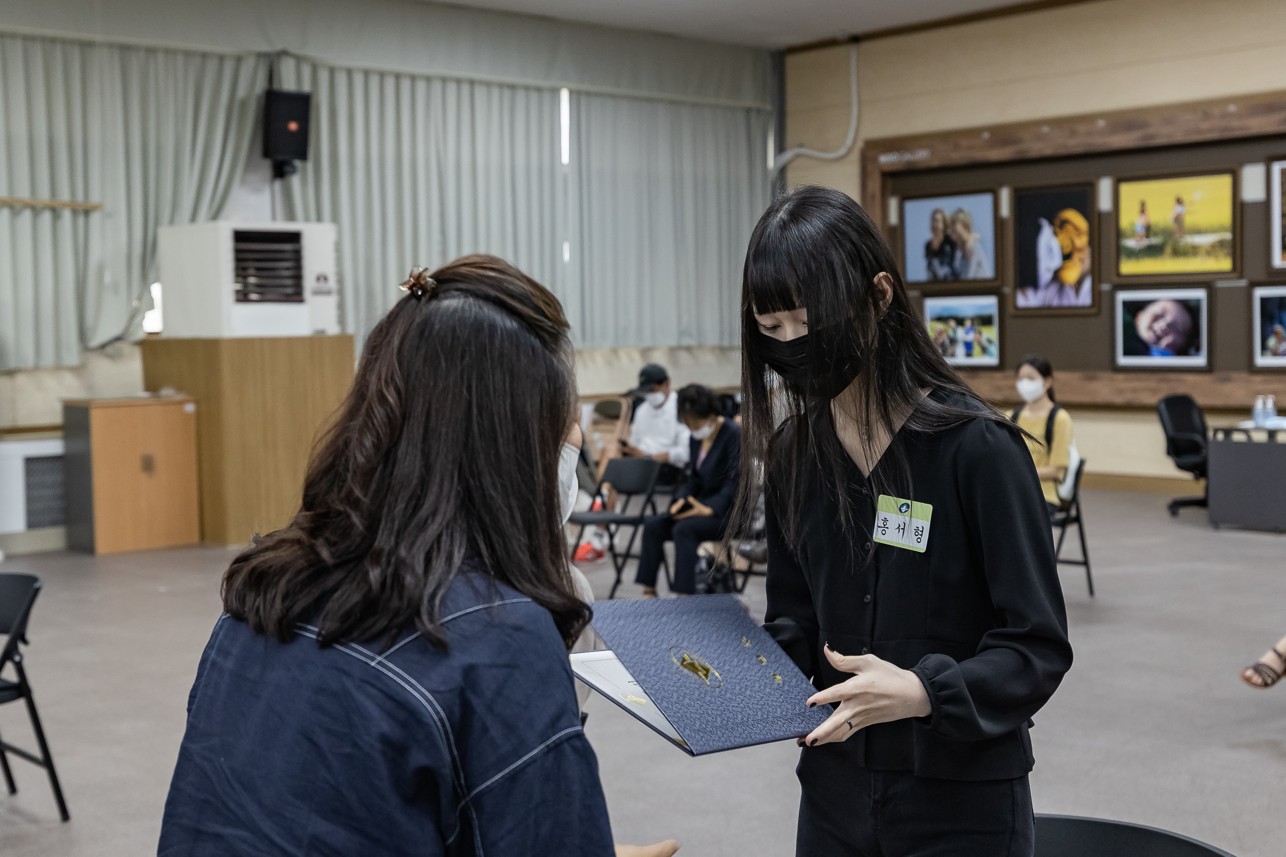 20220818-2022광진구 장학생 장학증서 수여식 220818-0426_G_173435.jpg