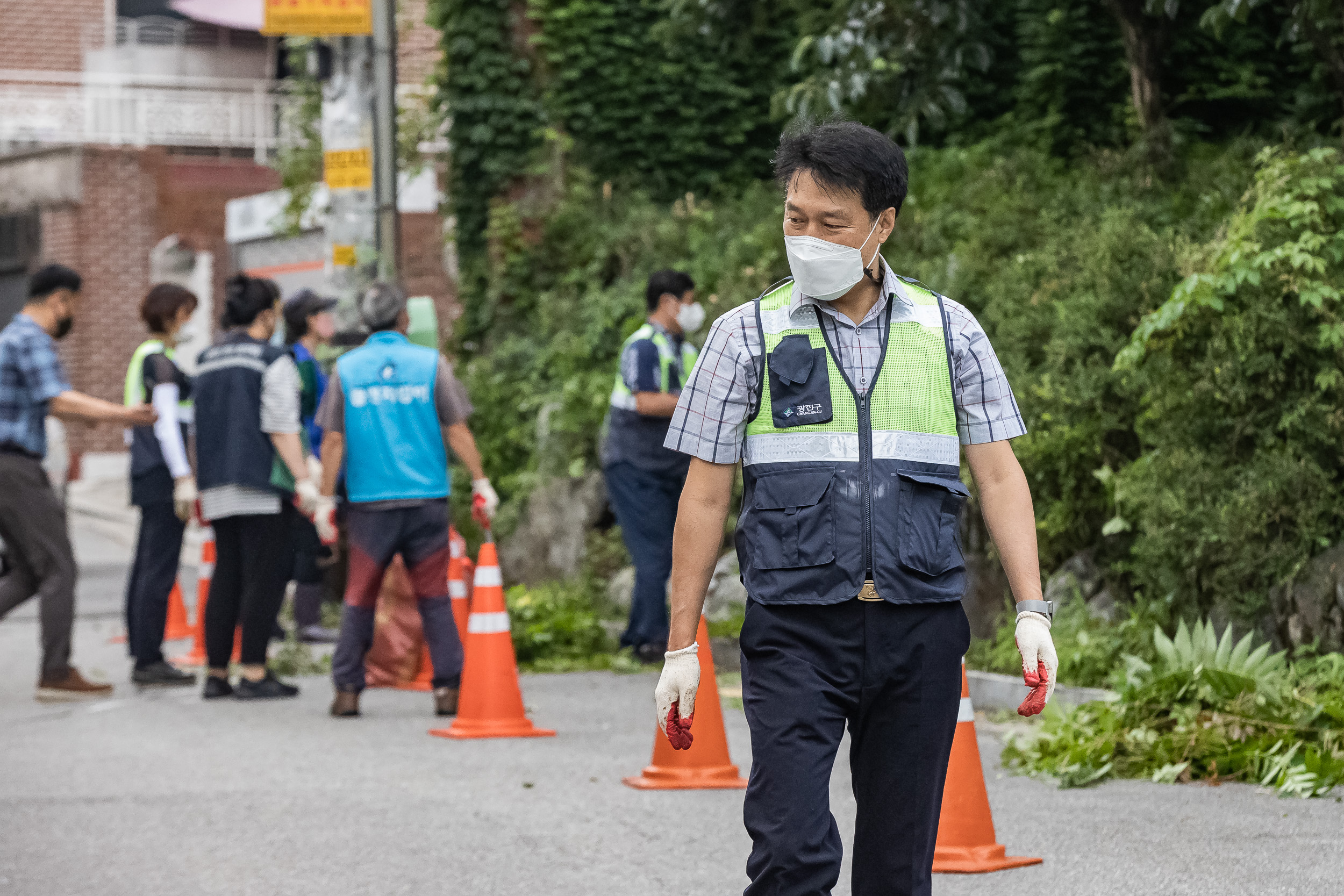 20220722-능동 감나무식재지 일대 대청소 20220722_5246_G_101034.jpg