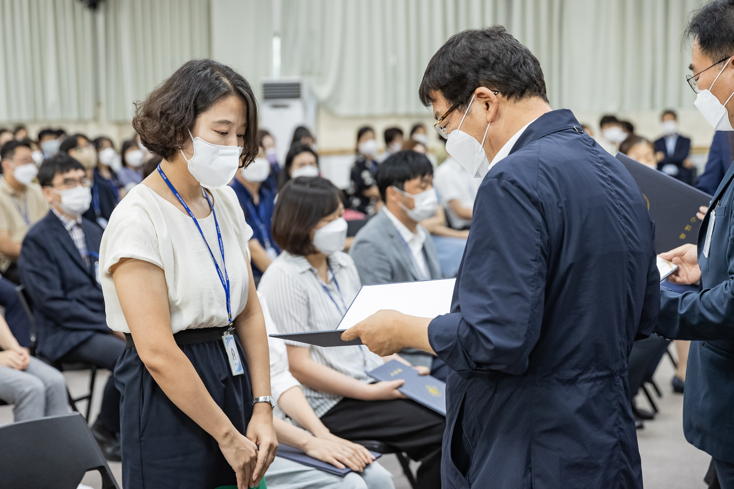 20220722-2022년 하반기 정기인사 임용장 수여식 20220722_7171_G_204621.jpg