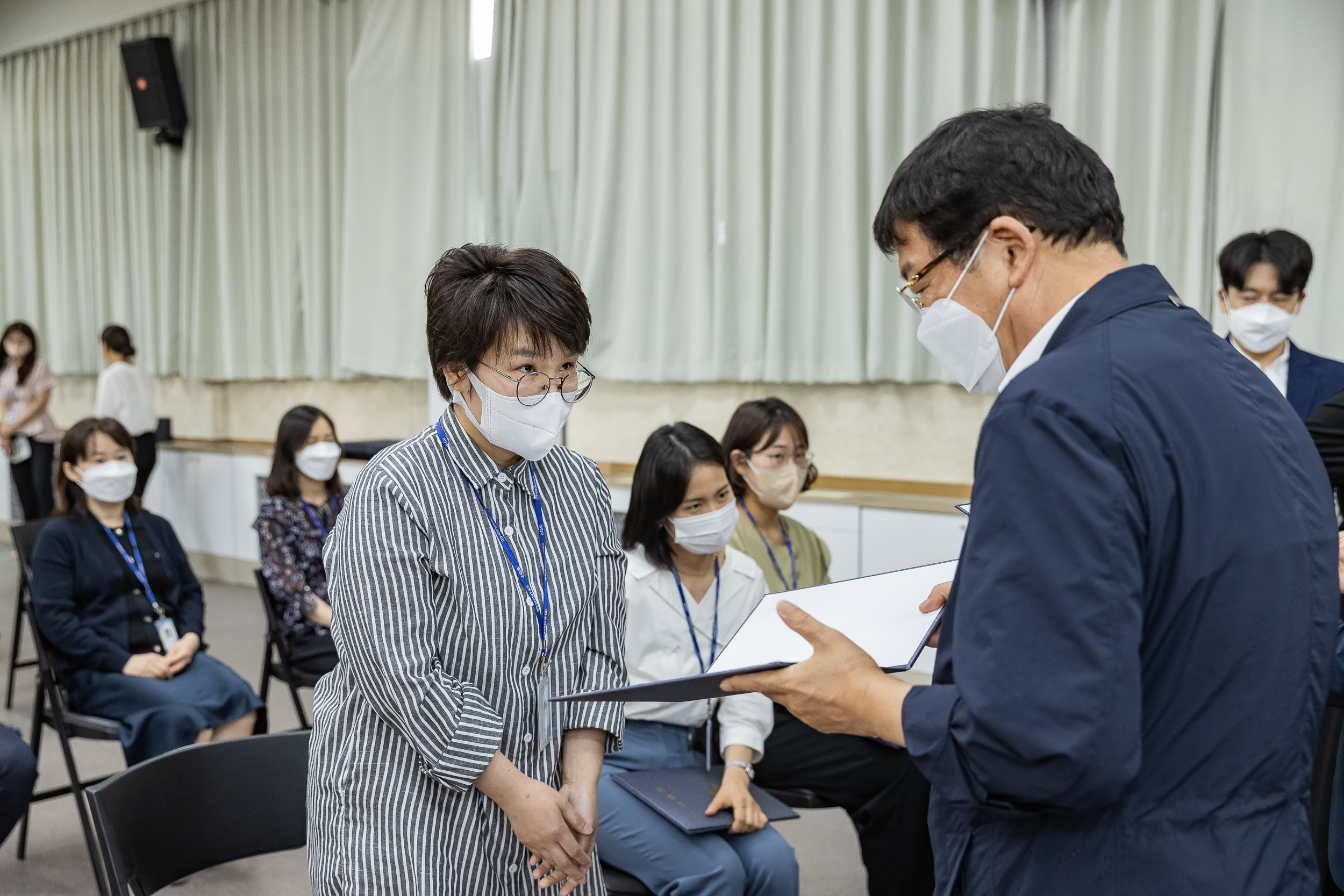 20220722-2022년 하반기 정기인사 임용장 수여식 20220722_7291_G_204627.jpg