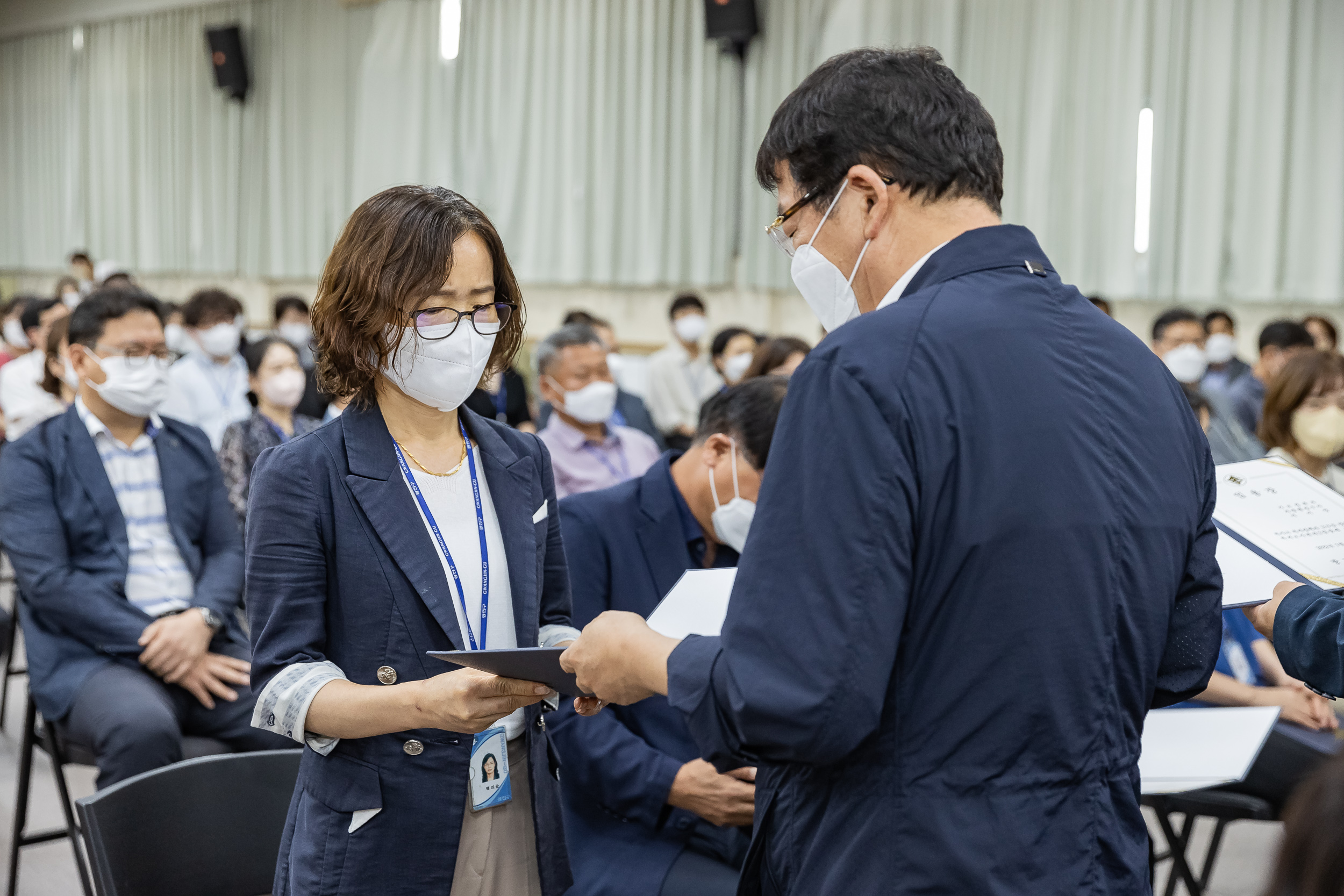 20220722-2022년 하반기 정기인사 임용장 수여식 20220722_6875_G_204611.jpg