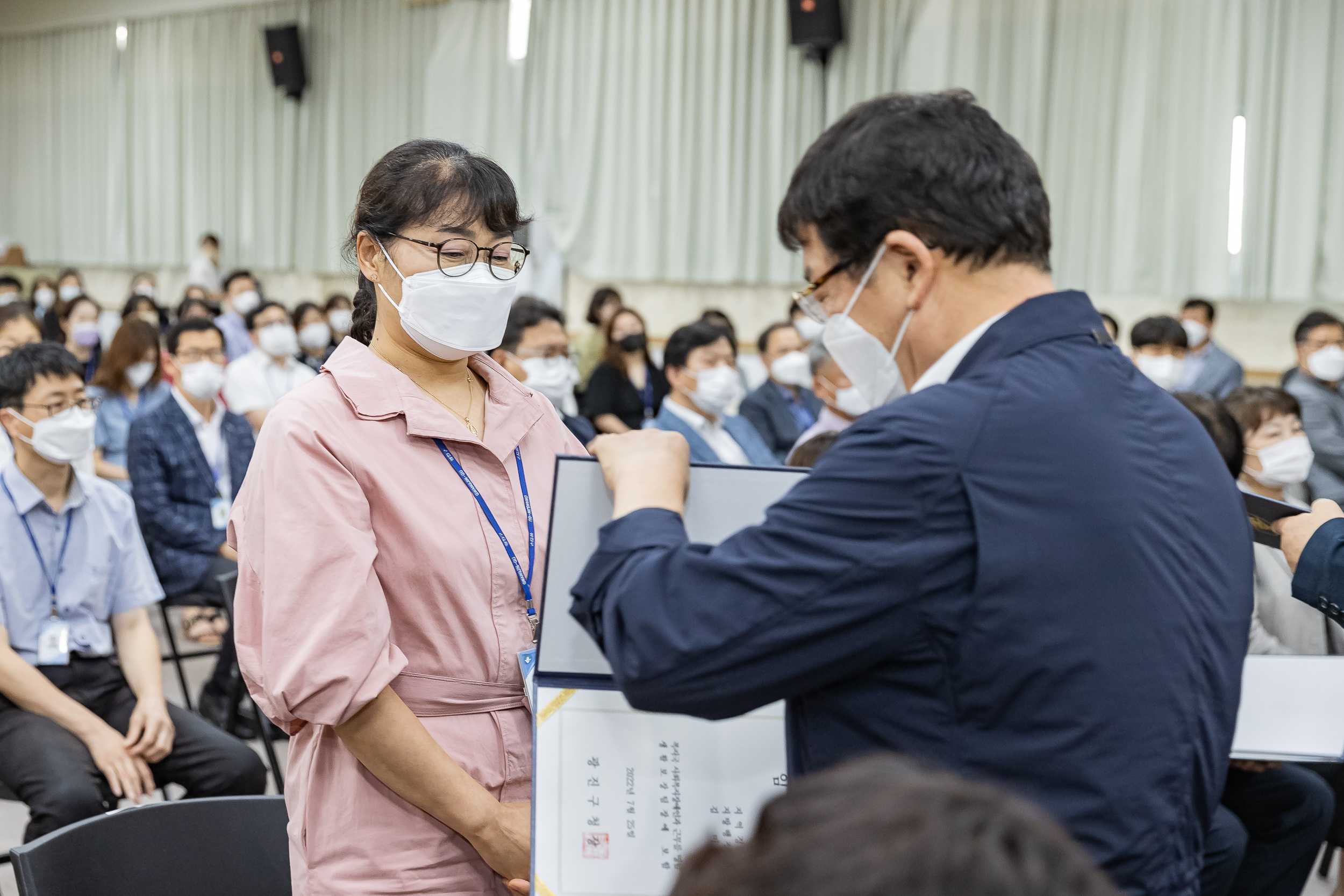 20220722-2022년 하반기 정기인사 임용장 수여식 20220722_6881_G_204611.jpg