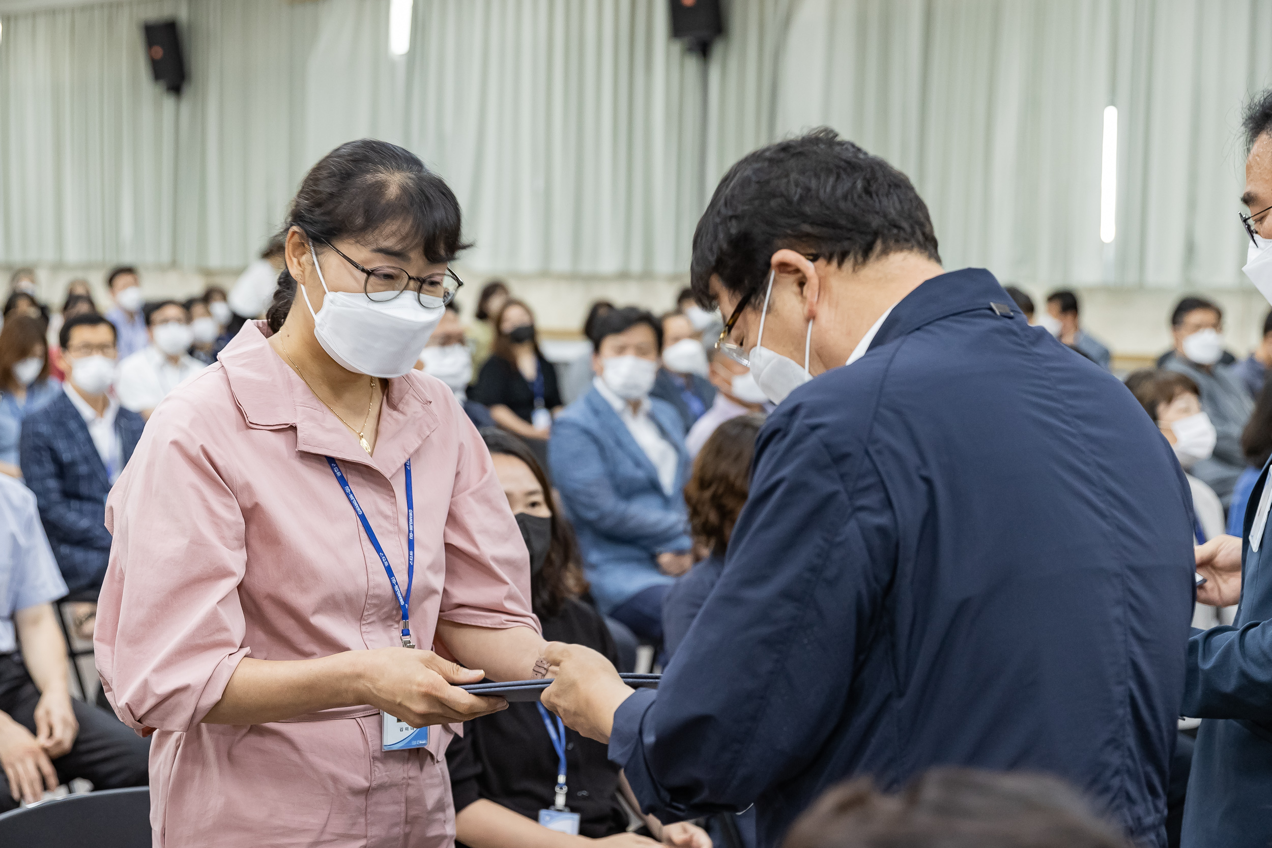 20220722-2022년 하반기 정기인사 임용장 수여식 20220722_6885_G_204611.jpg