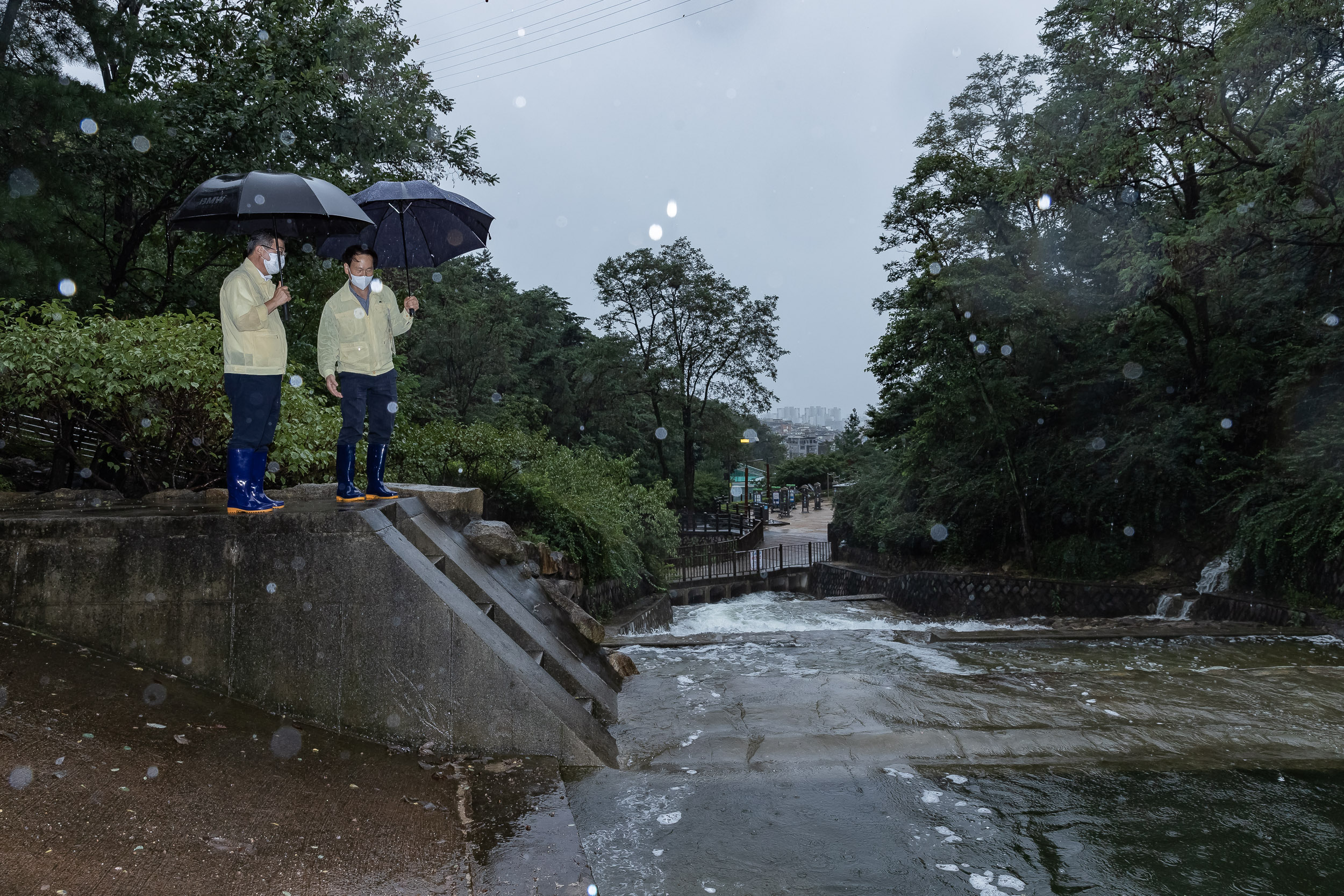 20220905-아차산 긴고랑 사방댐 침사지-제11호 태풍 힌 남노 대비 주요수방시설물 현장방문 220905-1068_G_201908.jpg