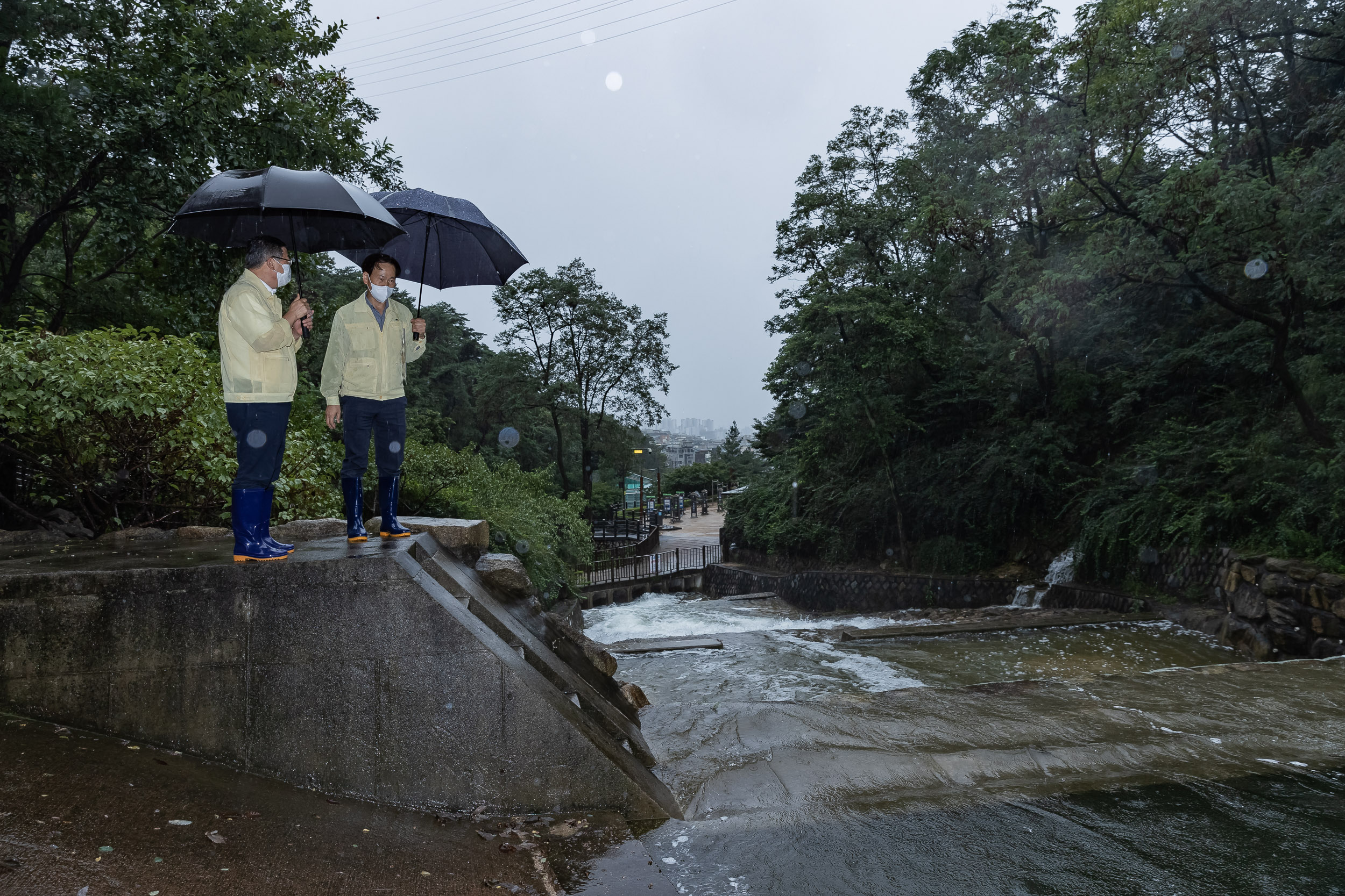 20220905-아차산 긴고랑 사방댐 침사지-제11호 태풍 힌 남노 대비 주요수방시설물 현장방문 220905-1090_G_201908.jpg