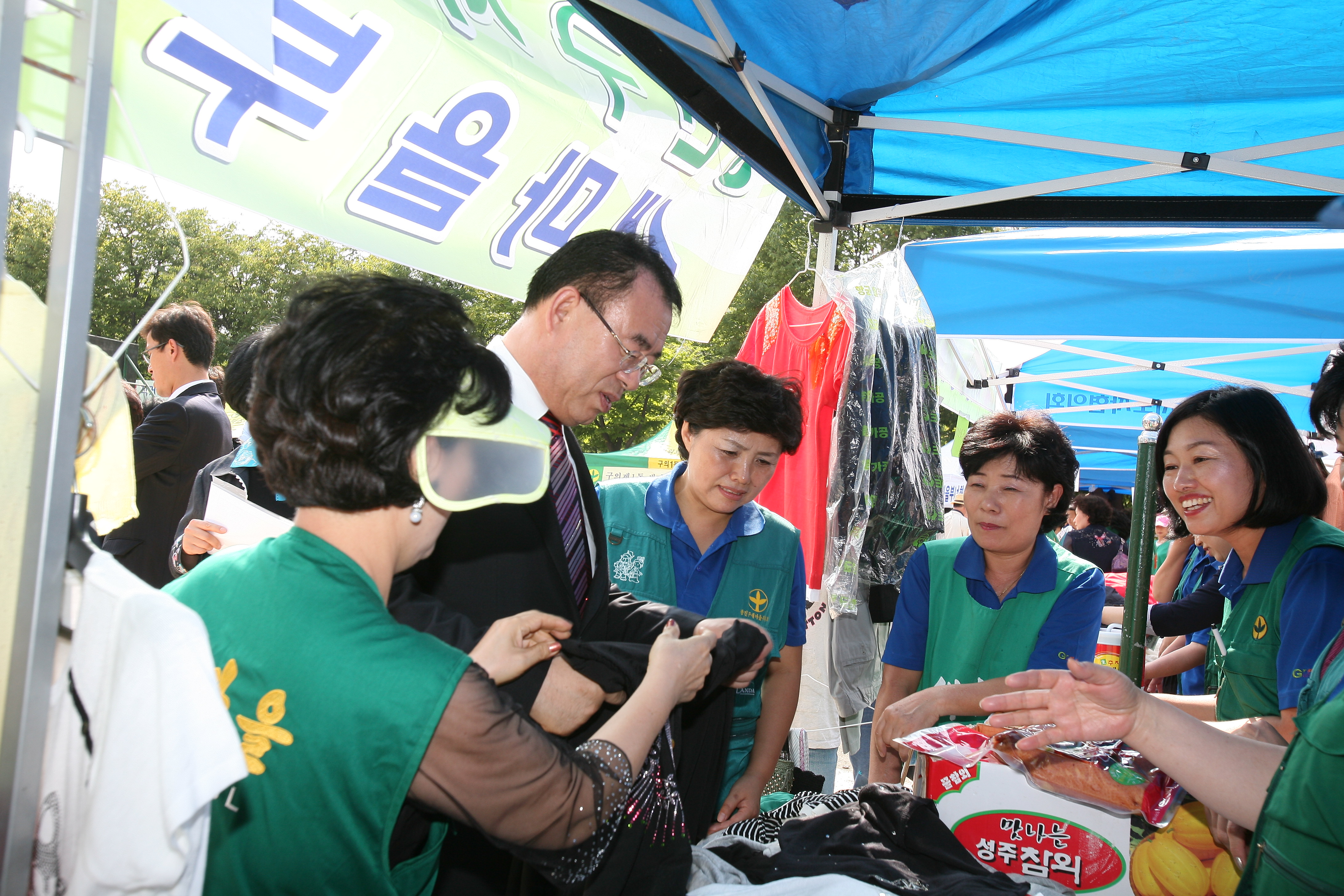 광진구 구민알뜰장 13913.JPG