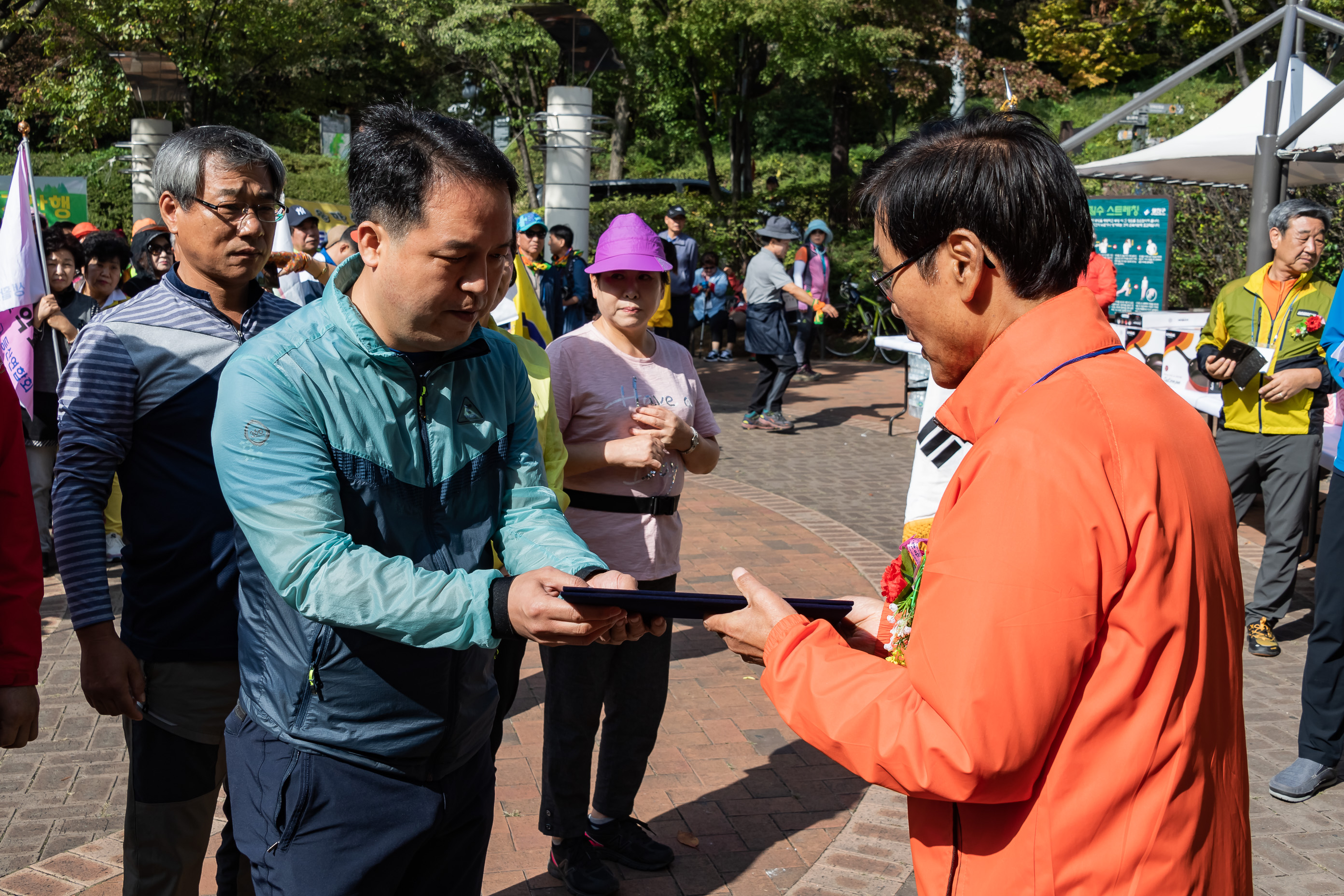 20191006-제18회 광진구 산악연맹회장기(배) 등산대회 20191006-148282_s_184305.jpg