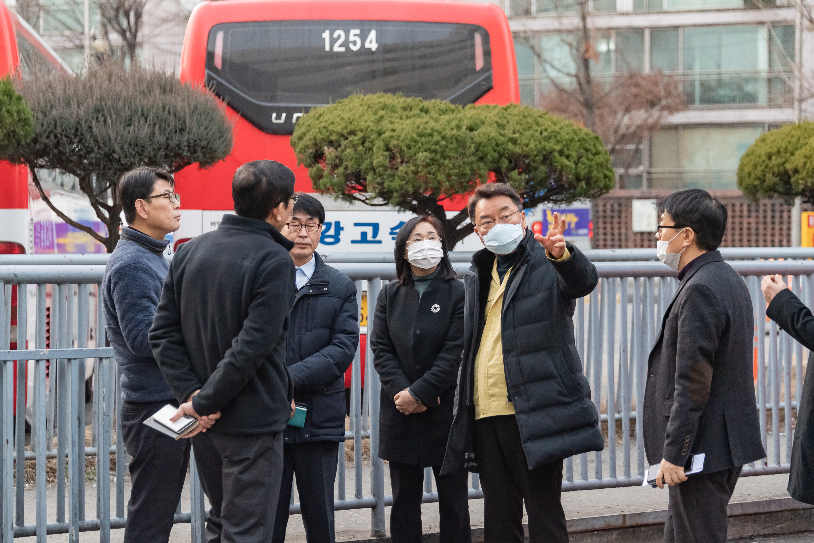 20200131-신종 코로나바이러스 관련 대책회의 및 관내 현장점검 방문 20200131-249496_s_100452.jpg