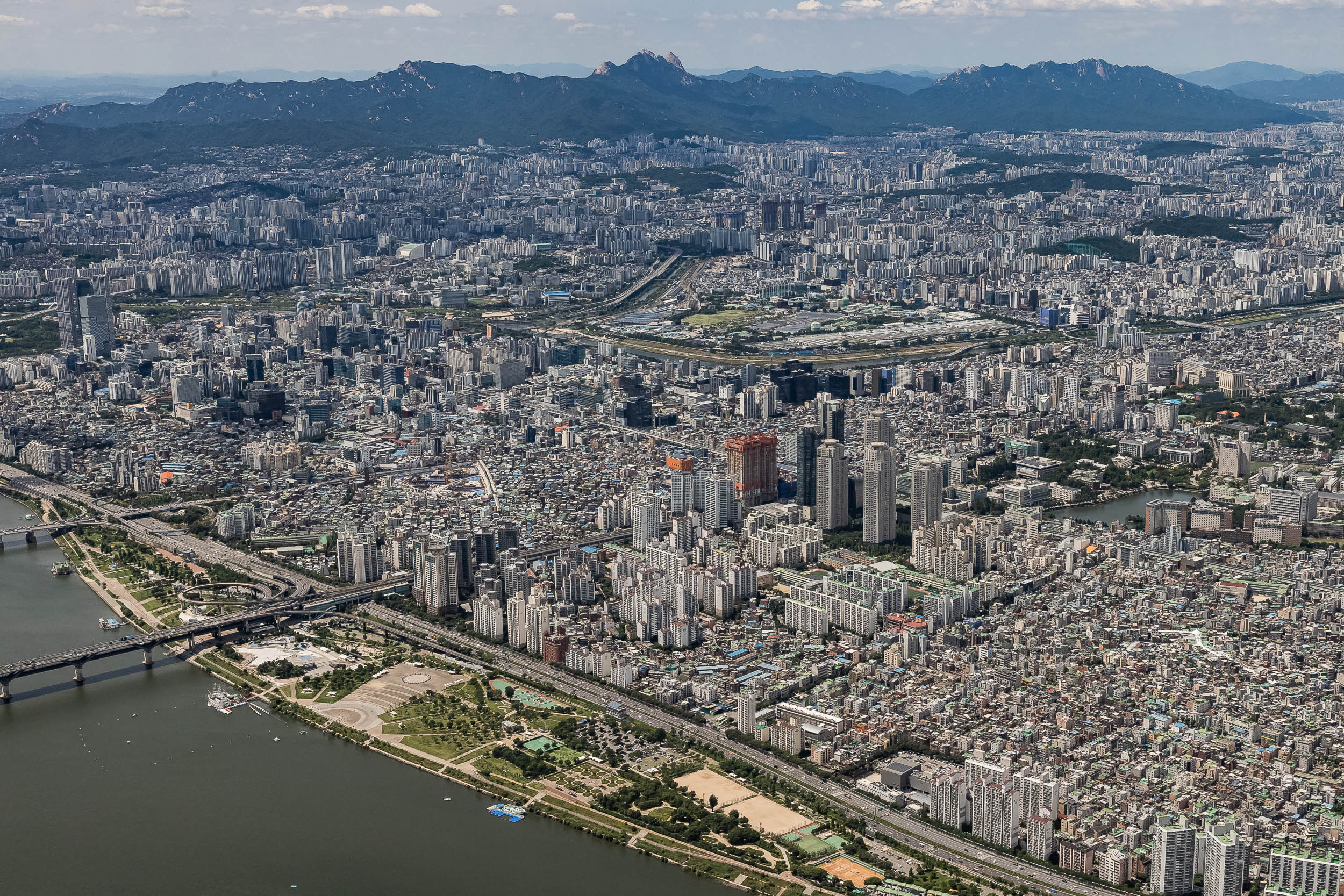 20210810-하늘에서 본 광진구-자양3동 20210616-001273_G_113446.jpg