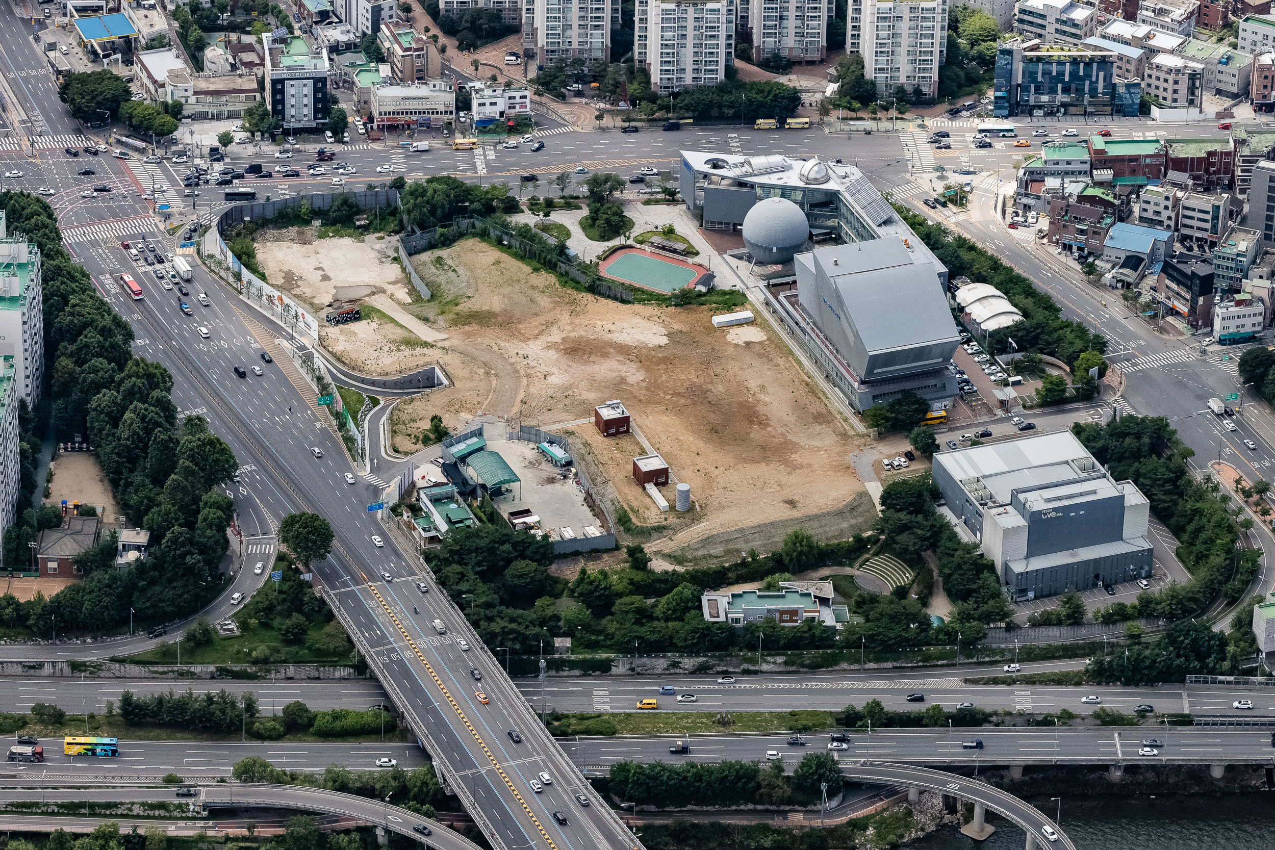 20210810-하늘에서 본 광진구-광장동 20210616-001740_G_114830.jpg