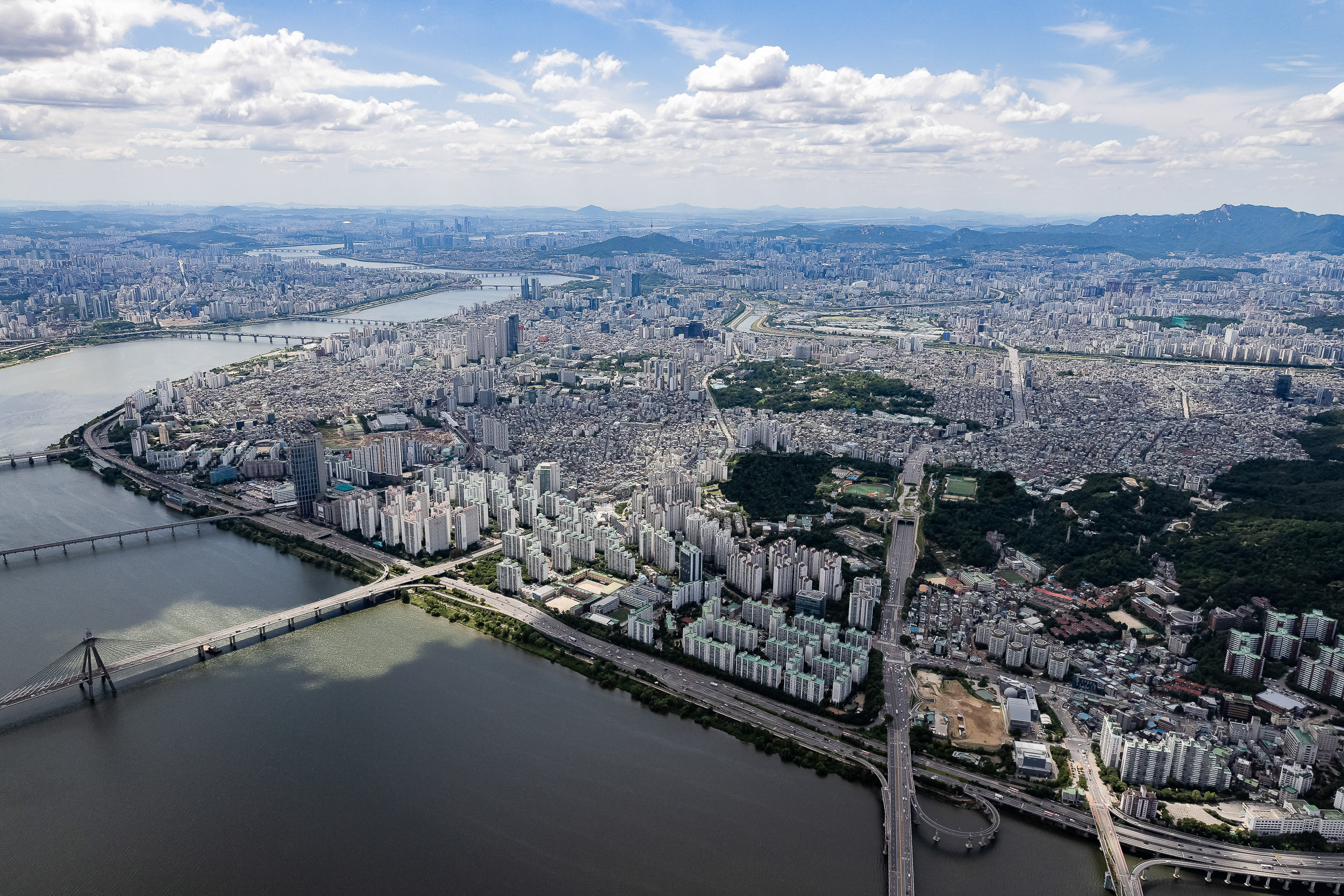 20210810-하늘에서 본 광진구-광장동 20210616-001775_G_G_114830.jpg