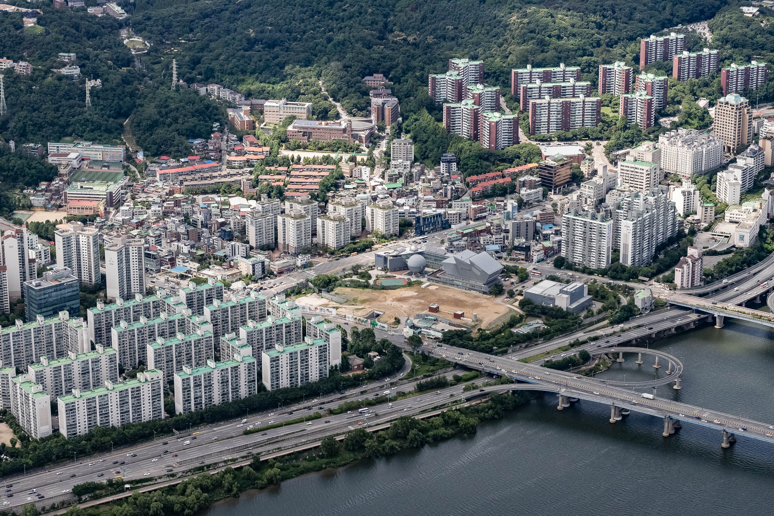 20210810-하늘에서 본 광진구-광장동 20210616-001658_G_114830.jpg