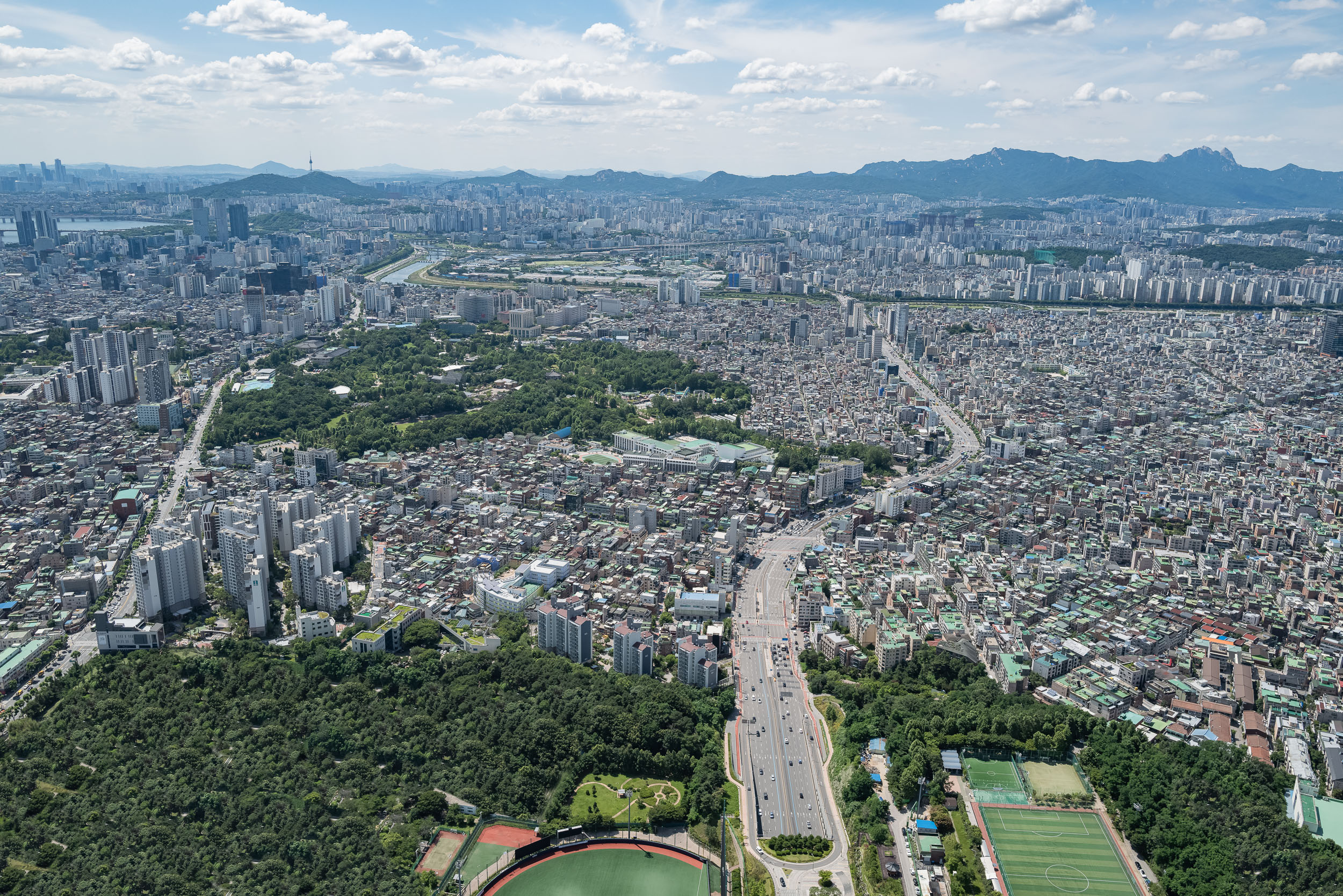 20210810-하늘에서 본 광진구-구의2동 20210616-000182_G_132006.jpg