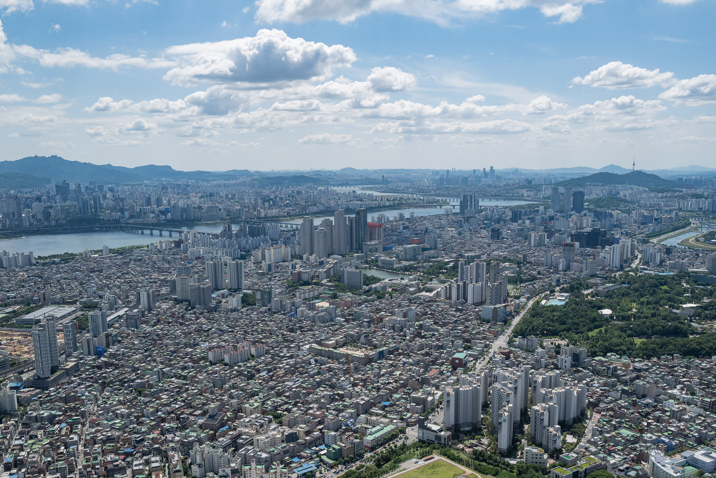 20210810-하늘에서 본 광진구-구의2동 20210616-000187_G_132006.jpg