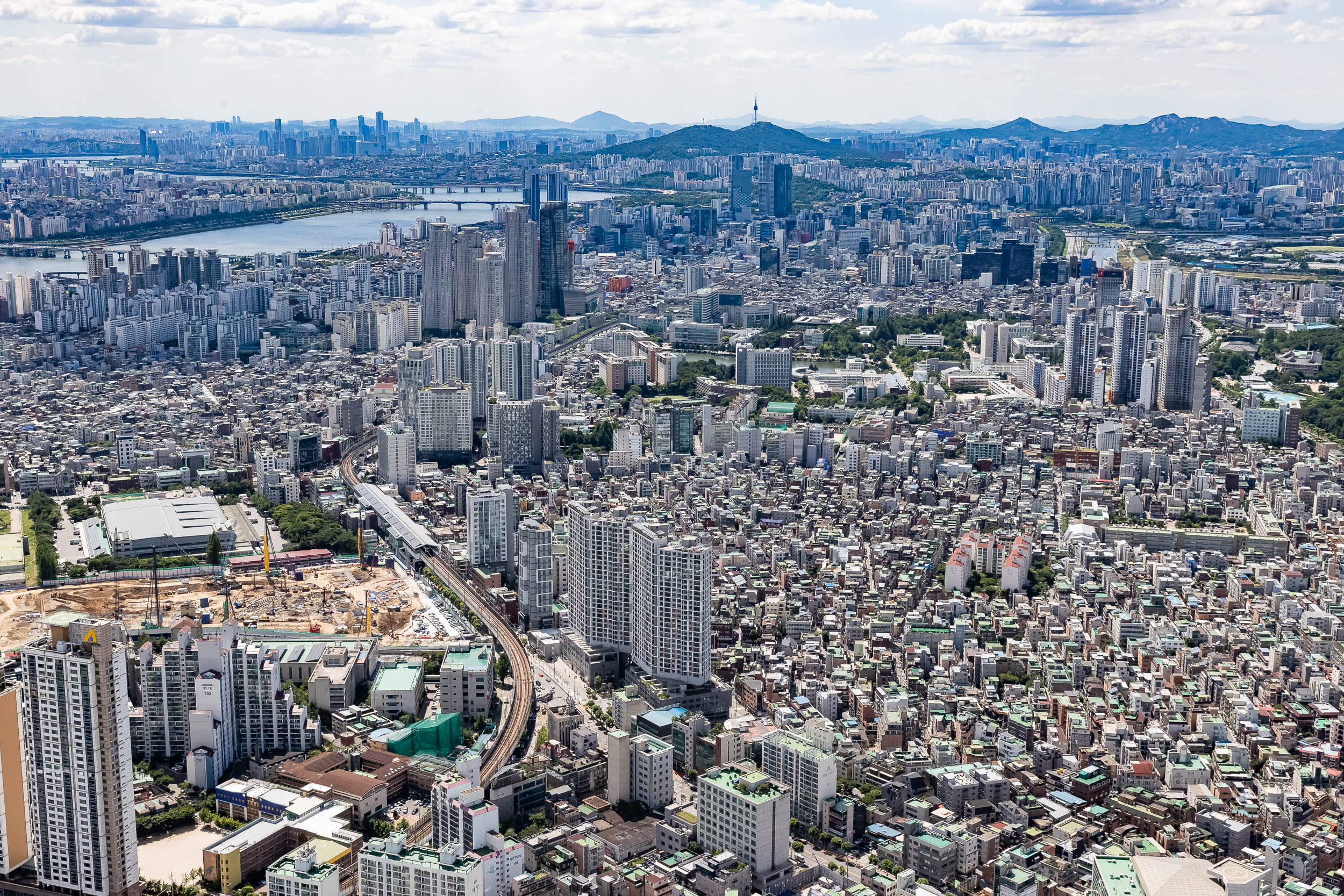 20210810-하늘에서 본 광진구-구의1동 20210616-003144_G_132350.jpg