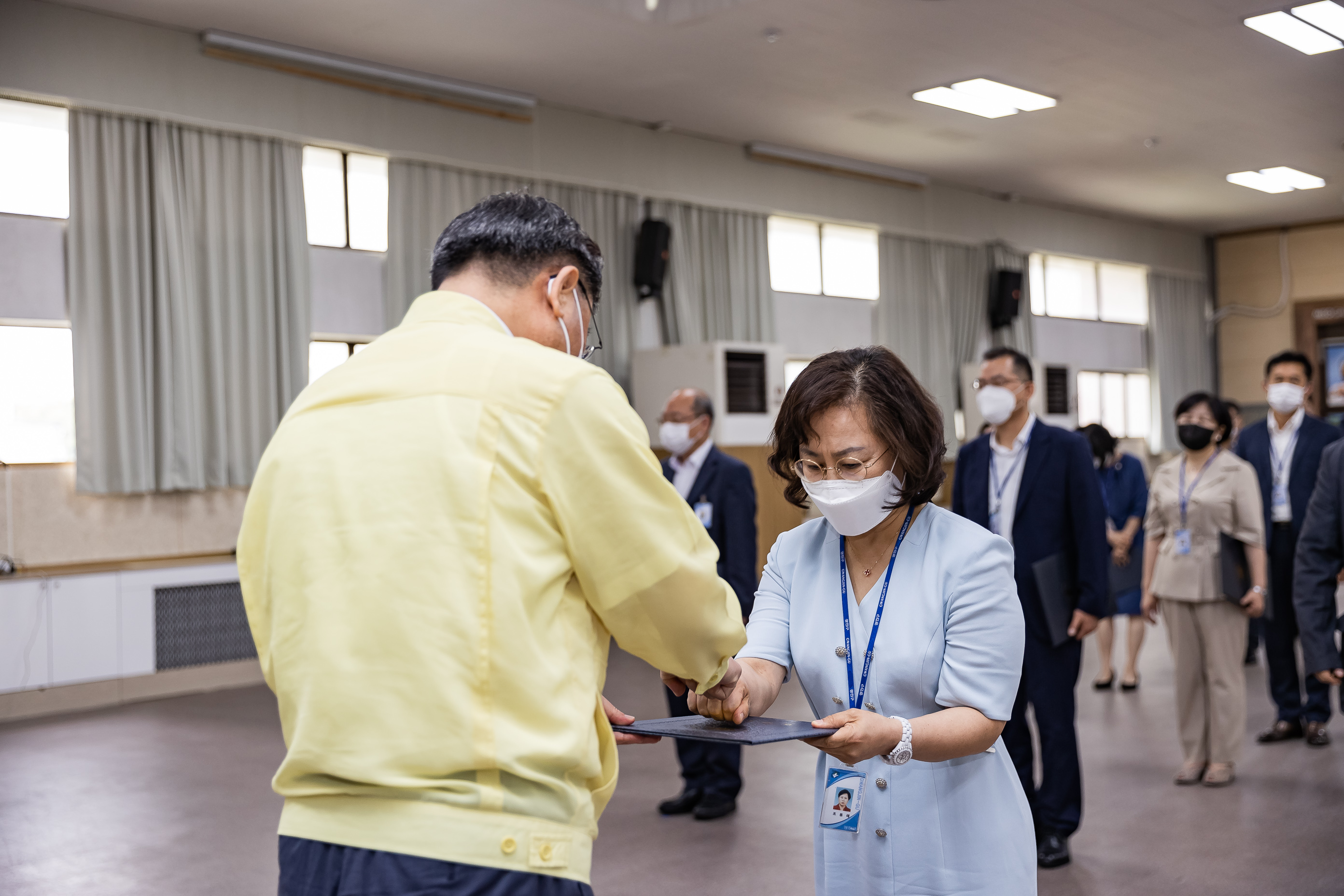 20210630-2021년 하반기 정기인사 임명장 수여식 20210630-000205_s_132335.jpg