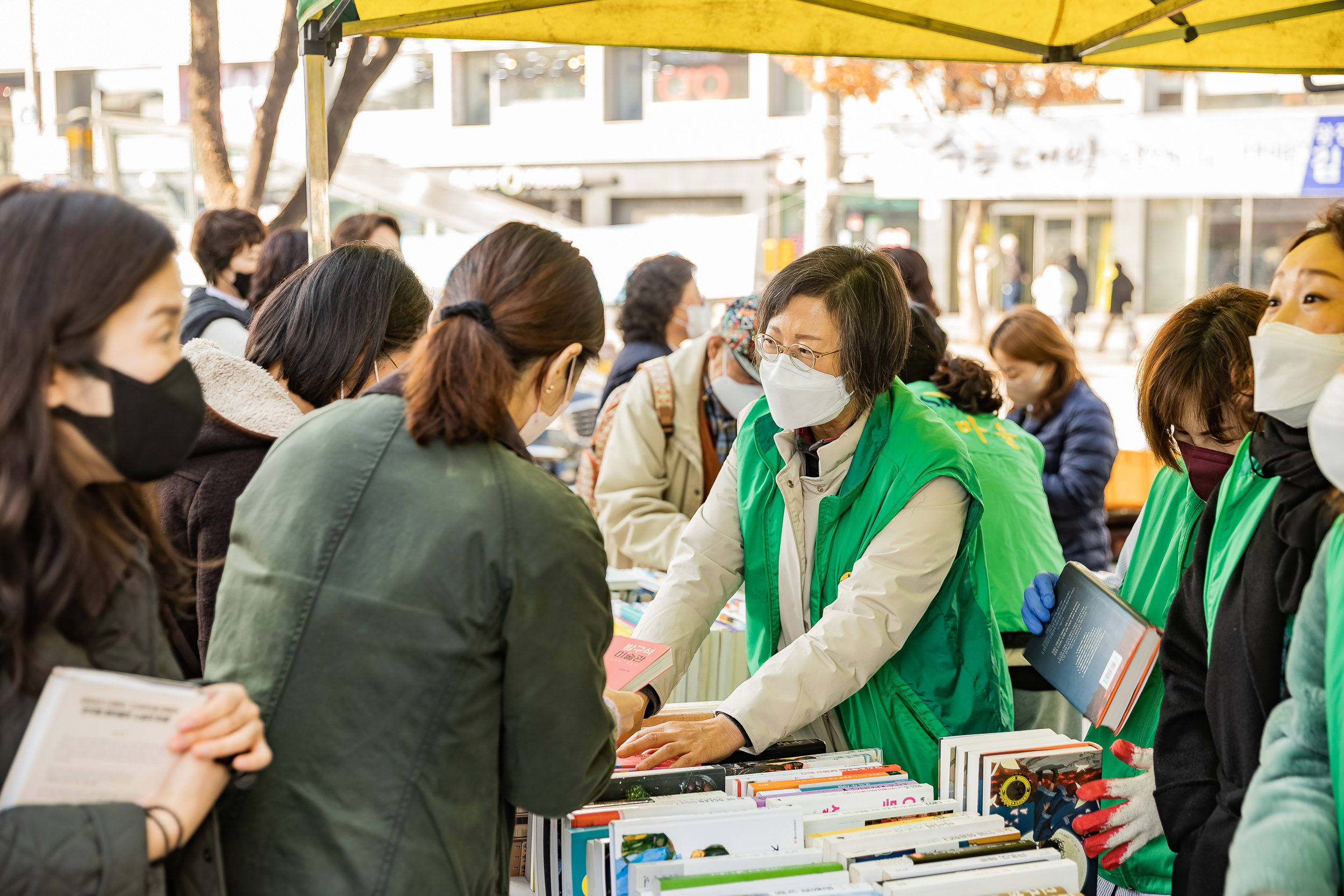 20211115-2021 광진구민 알뜰도서 무료교환시장 20211115-0117_G_195312.jpg