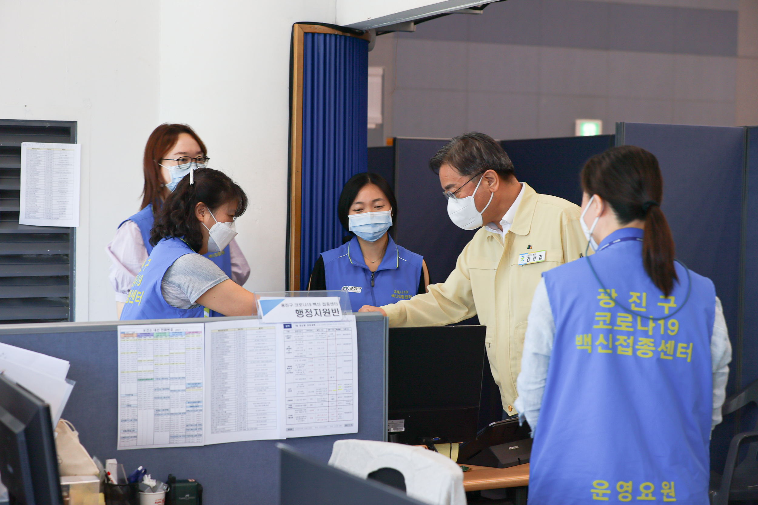 20210724-광진구 코로나19 예방백신 접종센터 방문-중곡문화체육관 20210724-000884_G_174345.jpg