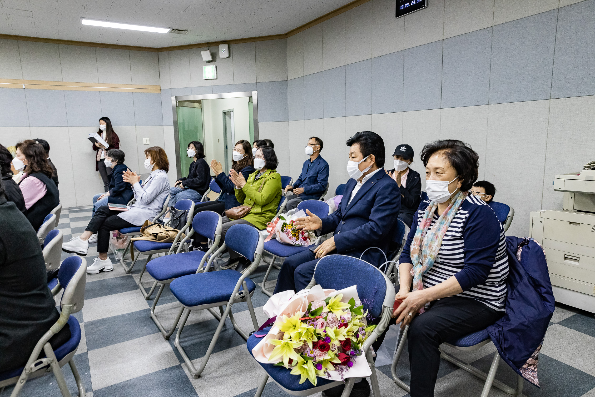 20211029-2021년도 10월 정기구민표창-2부 20211029-00988_G_190102.jpg