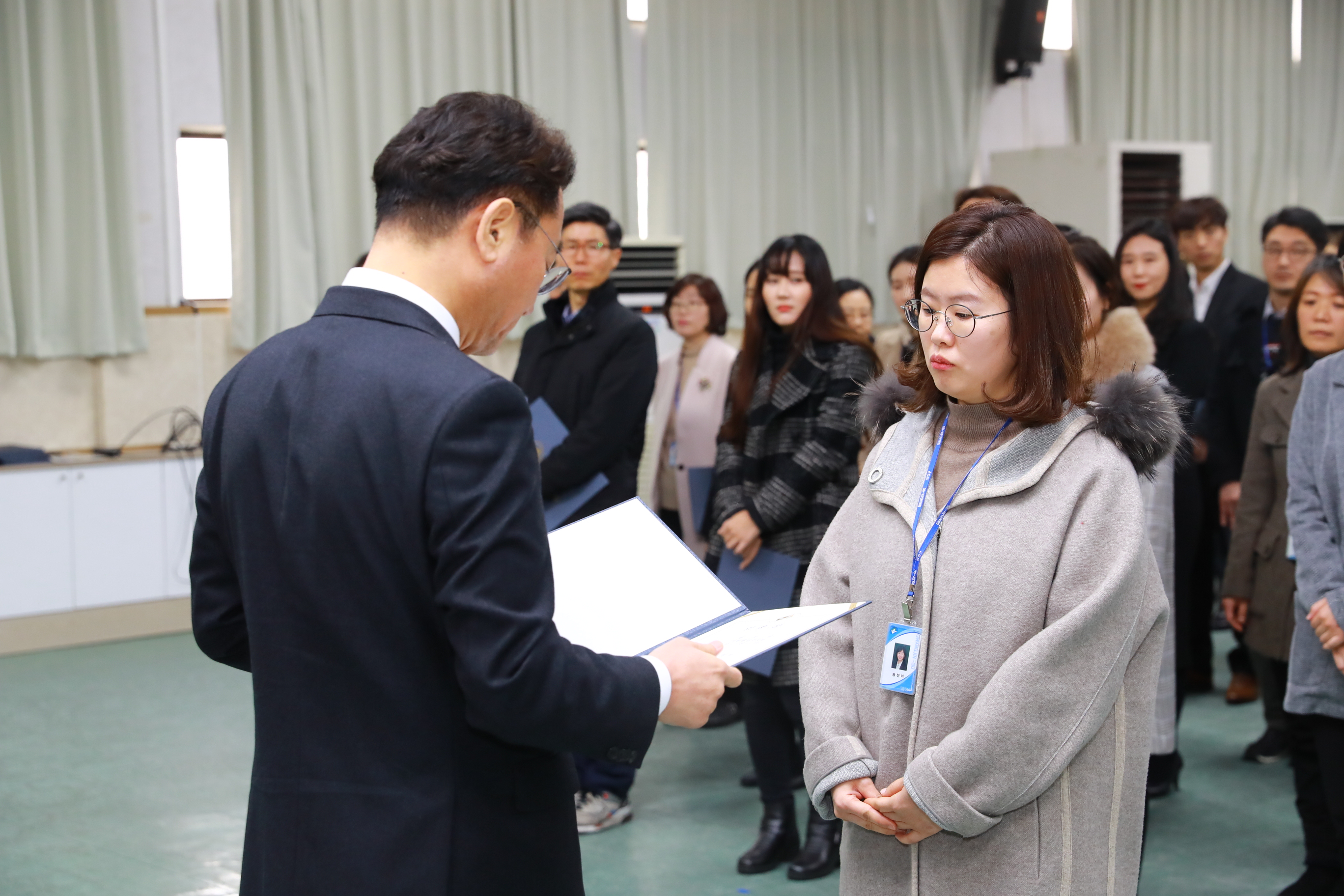 20190107-7급이하 및 신규직원 발령장 수여식  IB1_8264.JPG