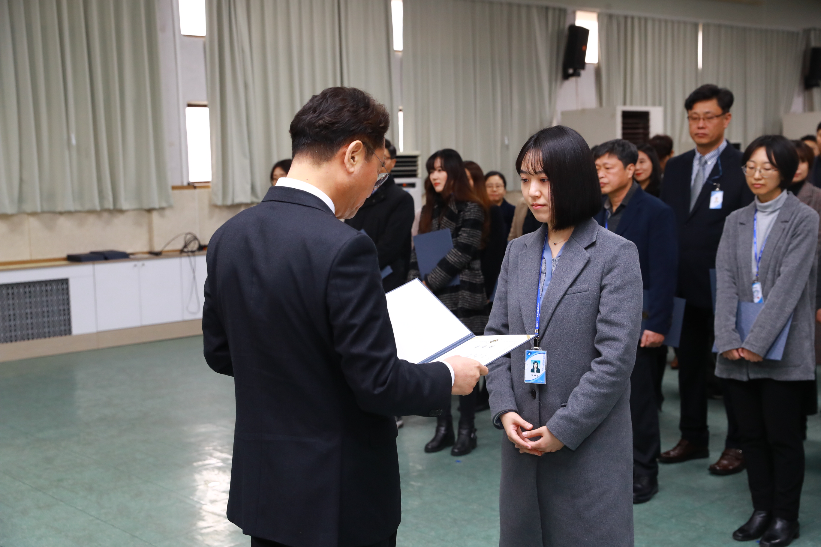 20190107-7급이하 및 신규직원 발령장 수여식  IB1_8481.JPG