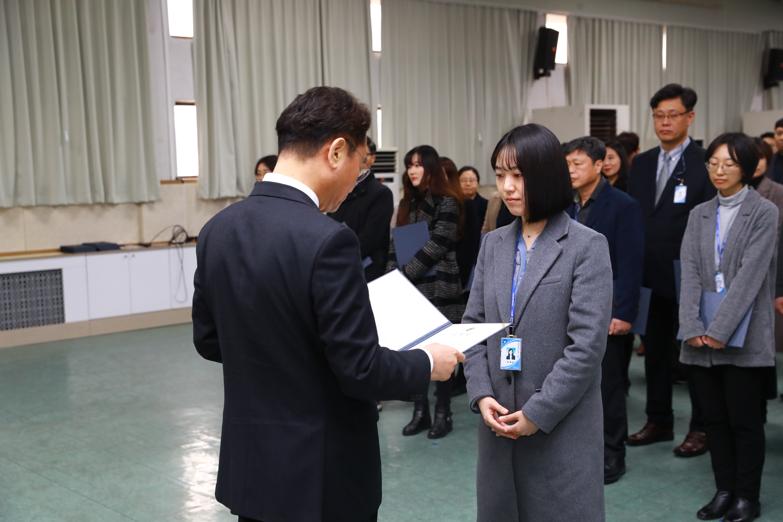 20190107-7급이하 및 신규직원 발령장 수여식  IB1_8482.JPG