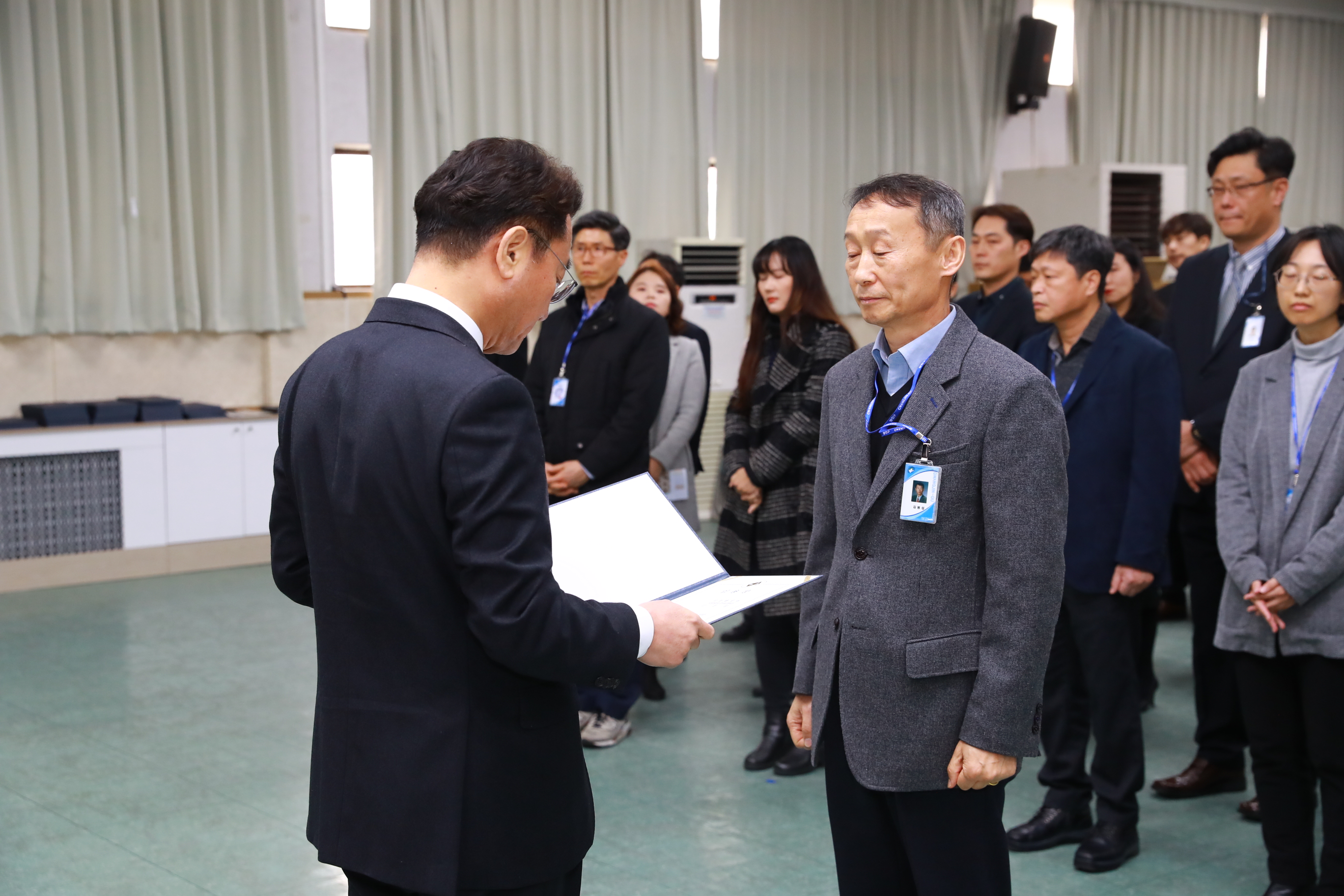 20190107-7급이하 및 신규직원 발령장 수여식  IB1_8077.JPG