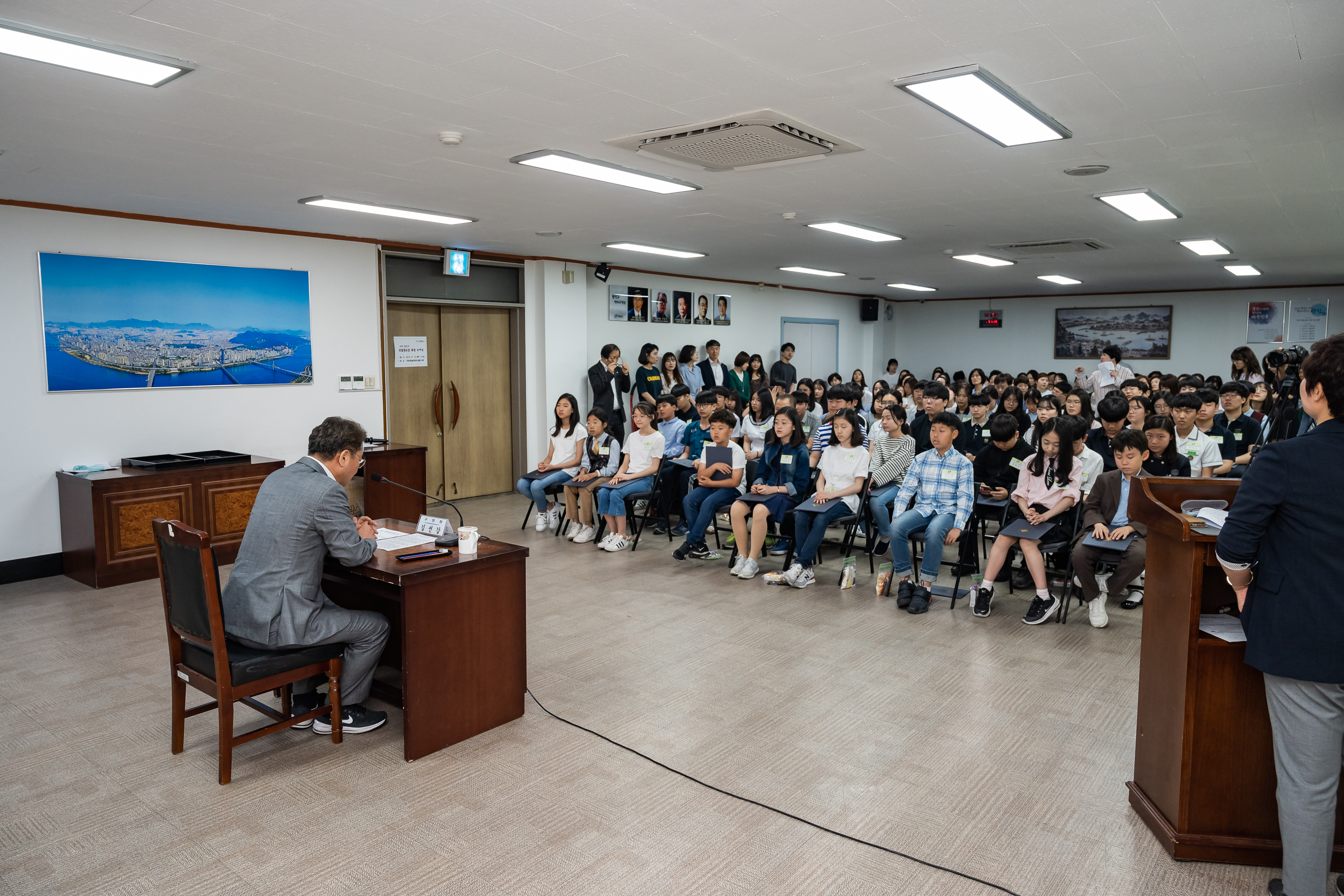 20190516-2019 광진구 모범청소년 표창 수여식 20190516-50596_S_204906.jpg