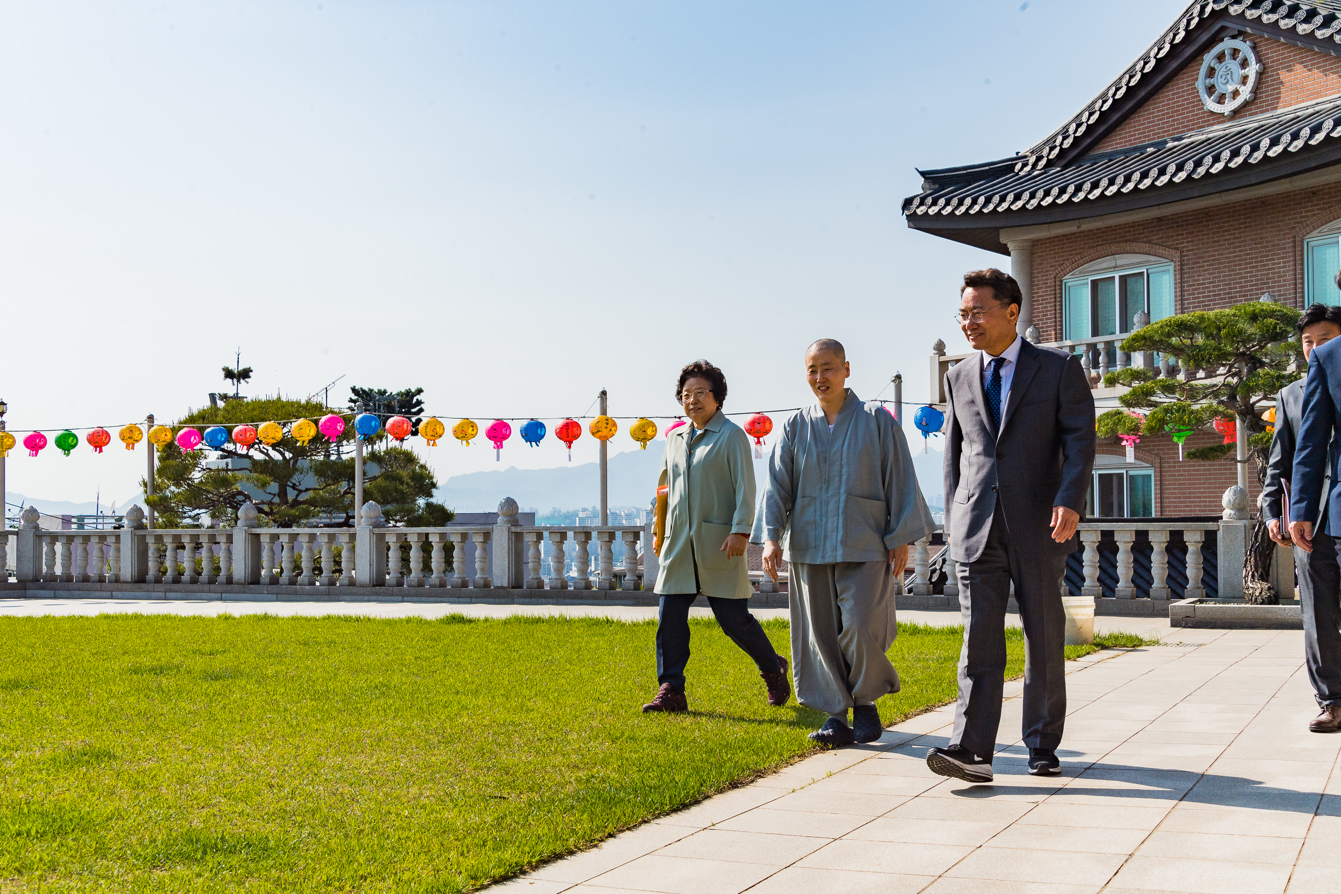 20190509-부처님 오신 날 봉축 및 주지스님 방문 인사-기원정사(자광), 용암사(관오) 20190509-42216_S_130147.jpg