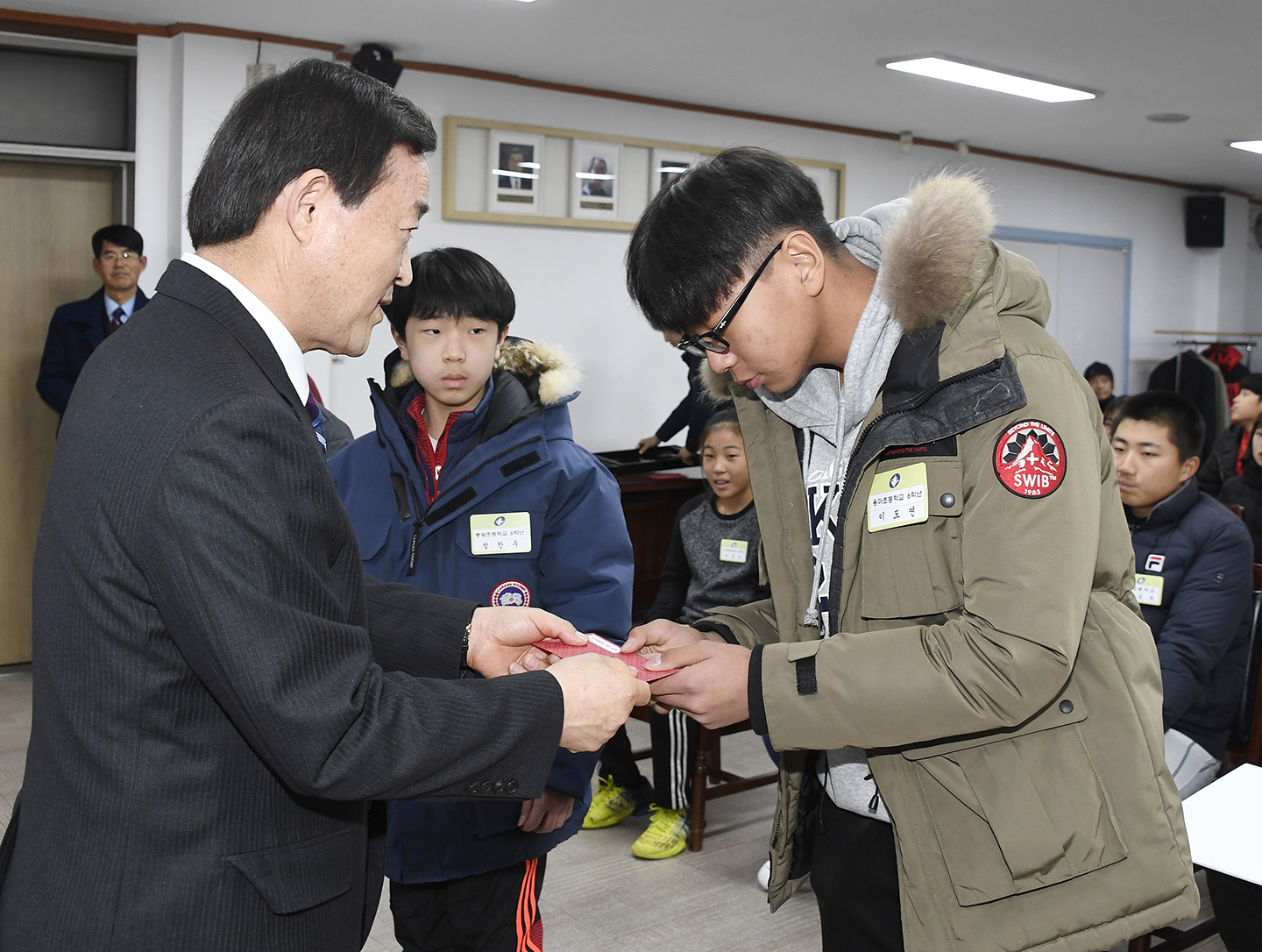 20171215-광진꿈나무경기력향상 대상자 지원금 수여식 167030.jpg