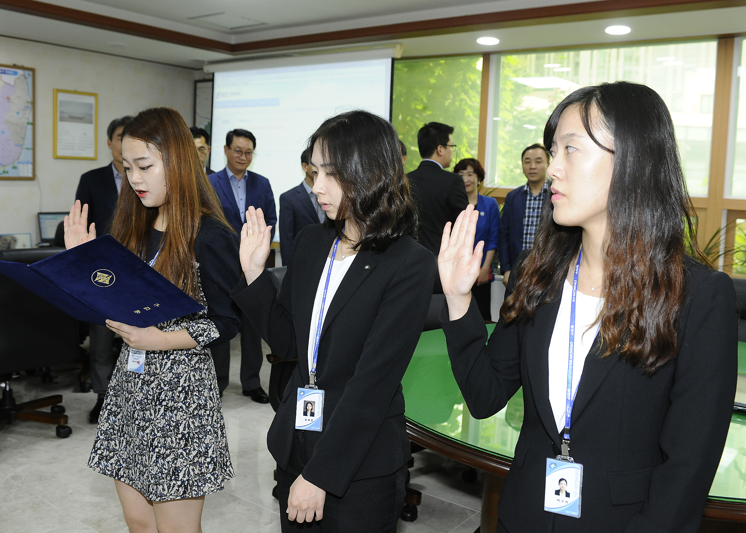 20160729-신규임용 발령장 수여 141194.JPG