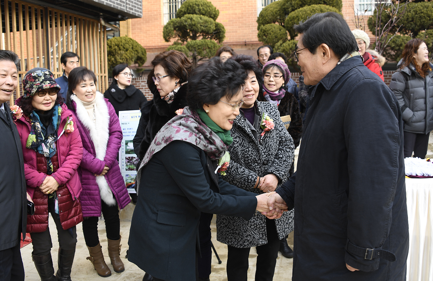 20171215-중곡1동주민센터 준공식 및 약초마을 축제 166876.jpg