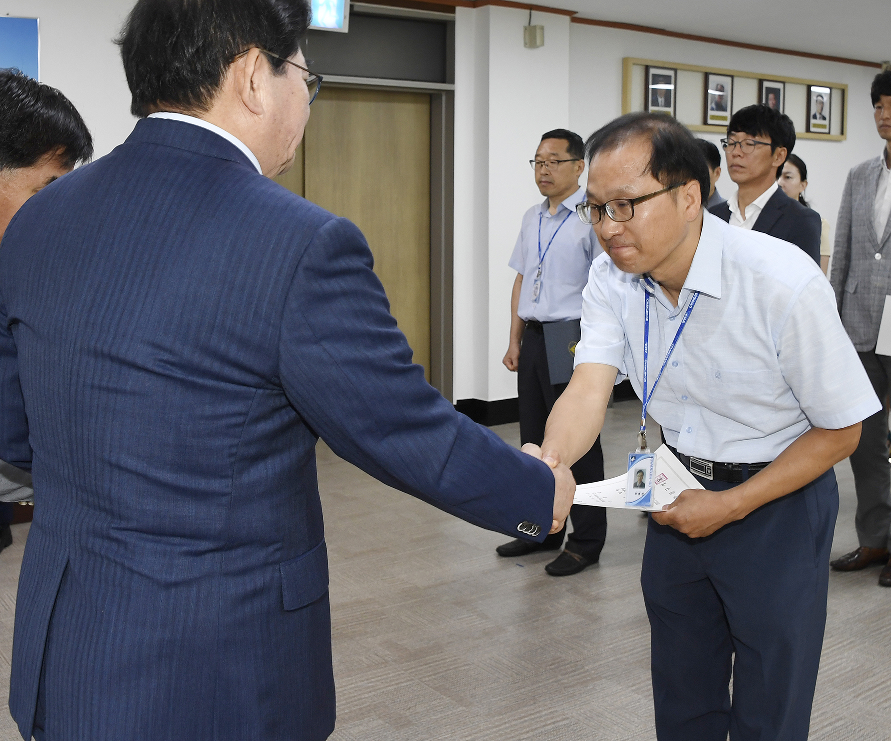 20170721-하반기 일반직공무원 전보 발령장 수여 158739.jpg