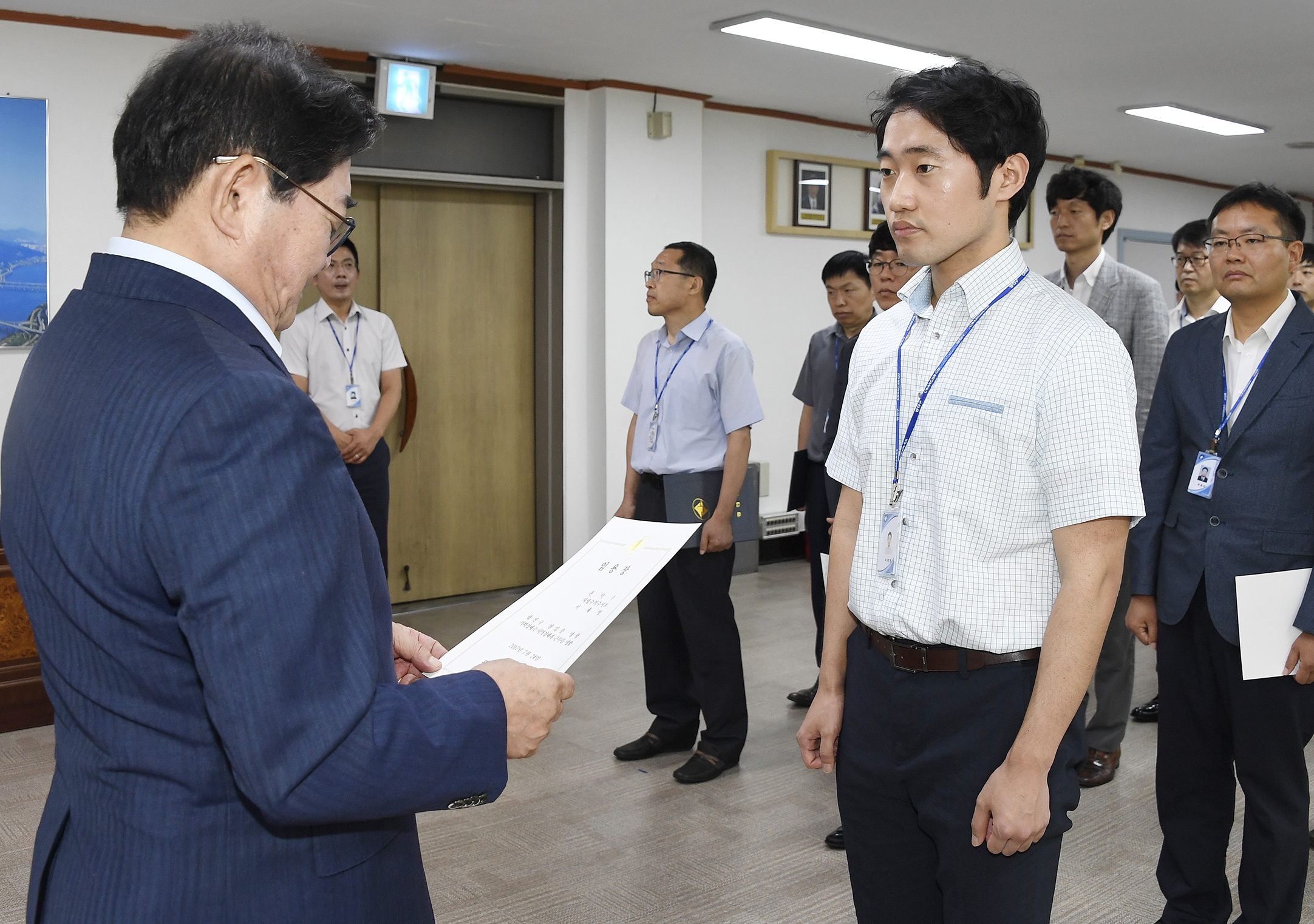 20170721-하반기 일반직공무원 전보 발령장 수여 158757.jpg