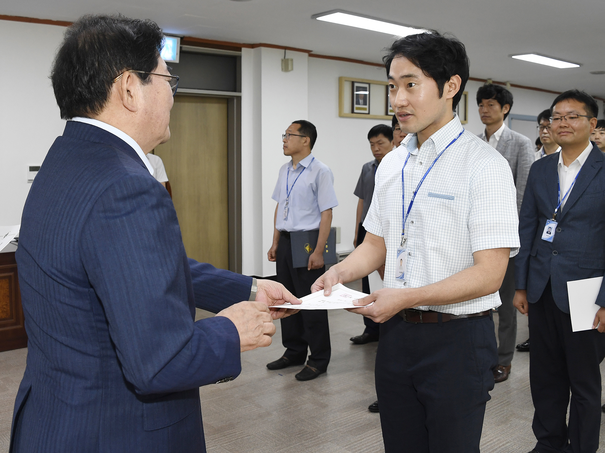 20170721-하반기 일반직공무원 전보 발령장 수여 158758.jpg