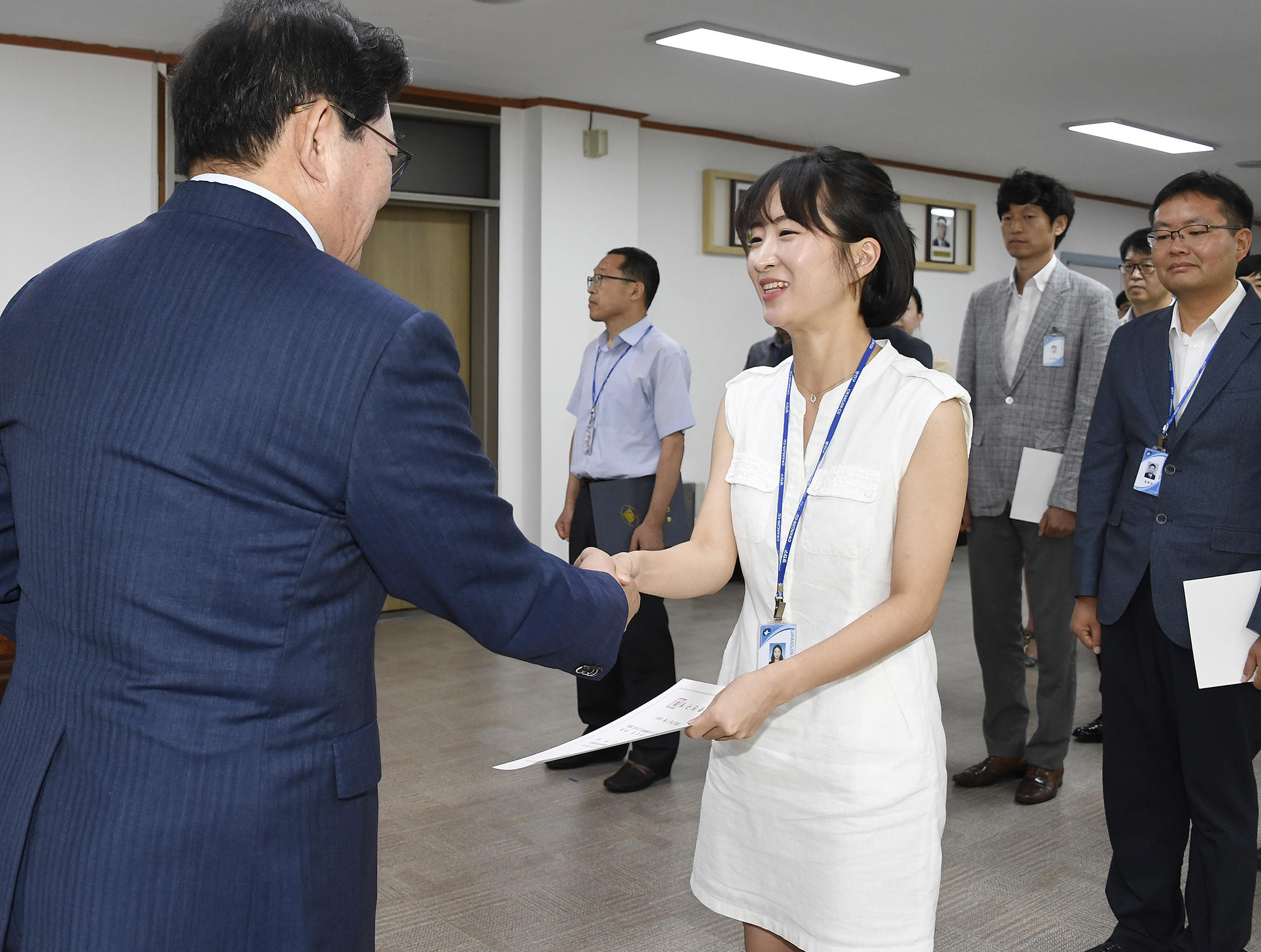 20170721-하반기 일반직공무원 전보 발령장 수여 158780.jpg