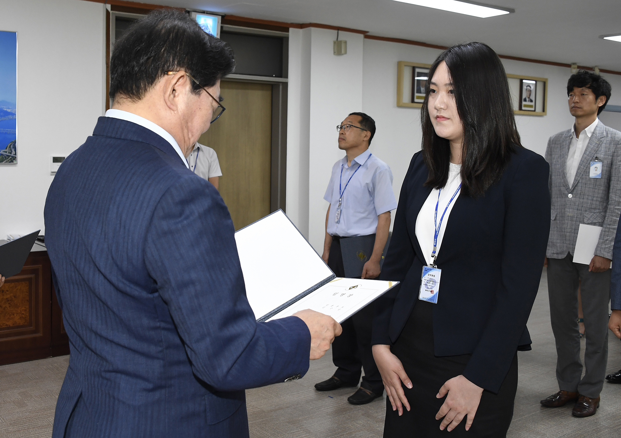 20170721-하반기 일반직공무원 전보 발령장 수여 158793.jpg