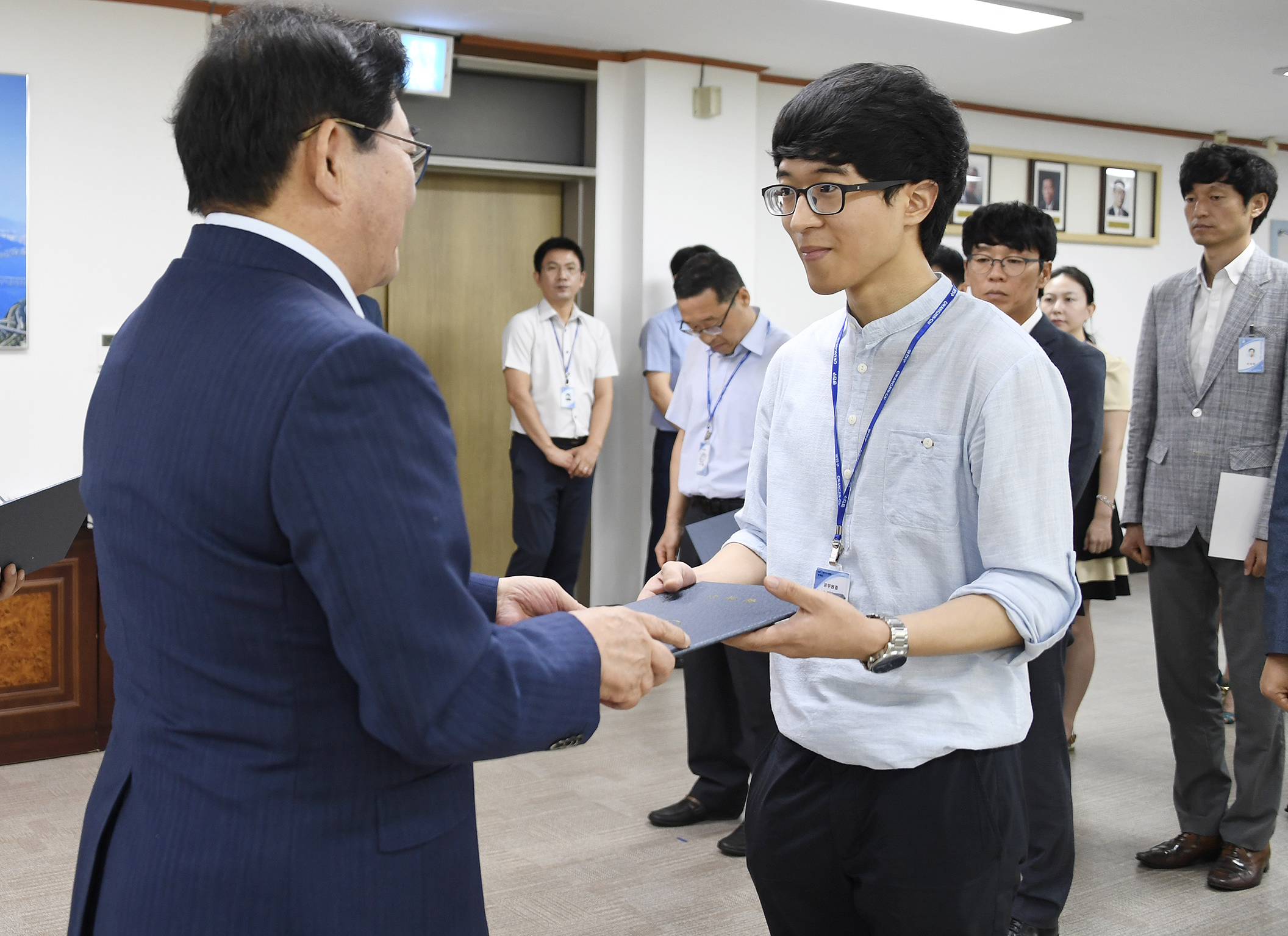 20170721-하반기 일반직공무원 전보 발령장 수여 158808.jpg