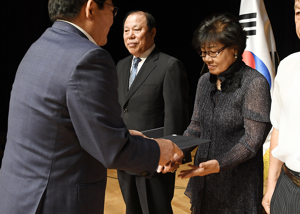 20170629-2017 호국보훈의 달 국가유공자 위안행사 157222.jpg