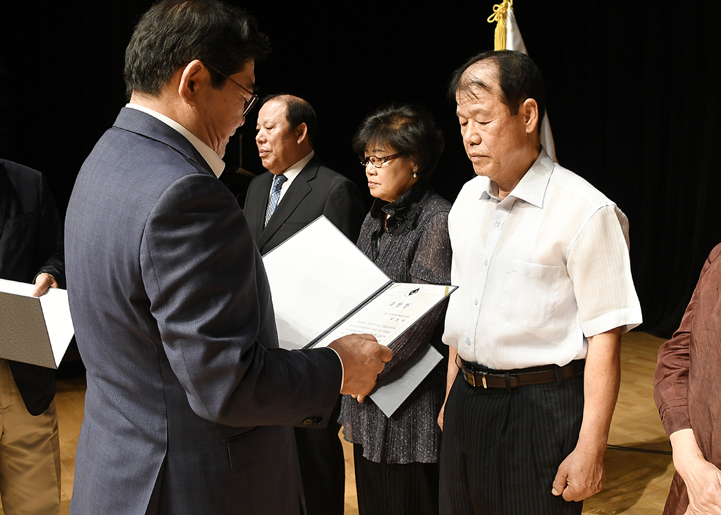 20170629-2017 호국보훈의 달 국가유공자 위안행사 157223.jpg