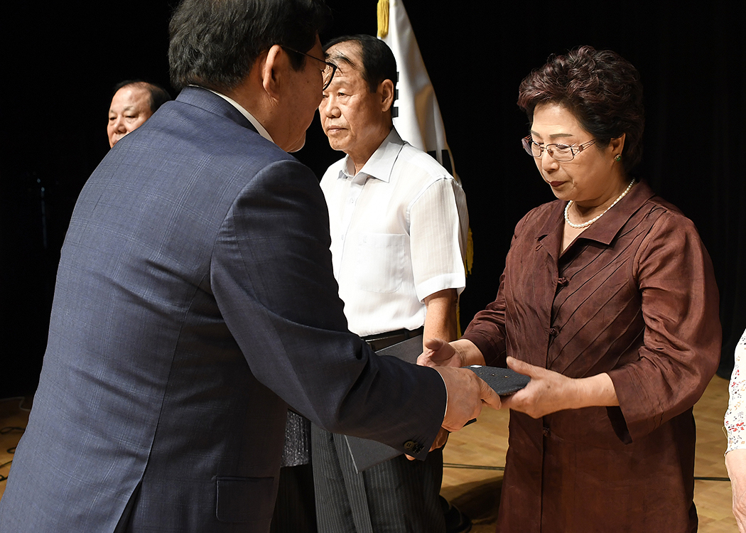 20170629-2017 호국보훈의 달 국가유공자 위안행사 157227.jpg