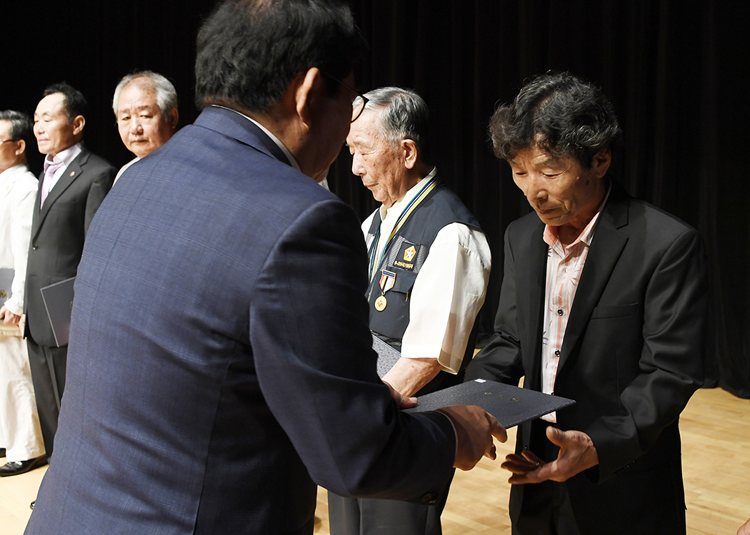 20170629-2017 호국보훈의 달 국가유공자 위안행사 157255.jpg