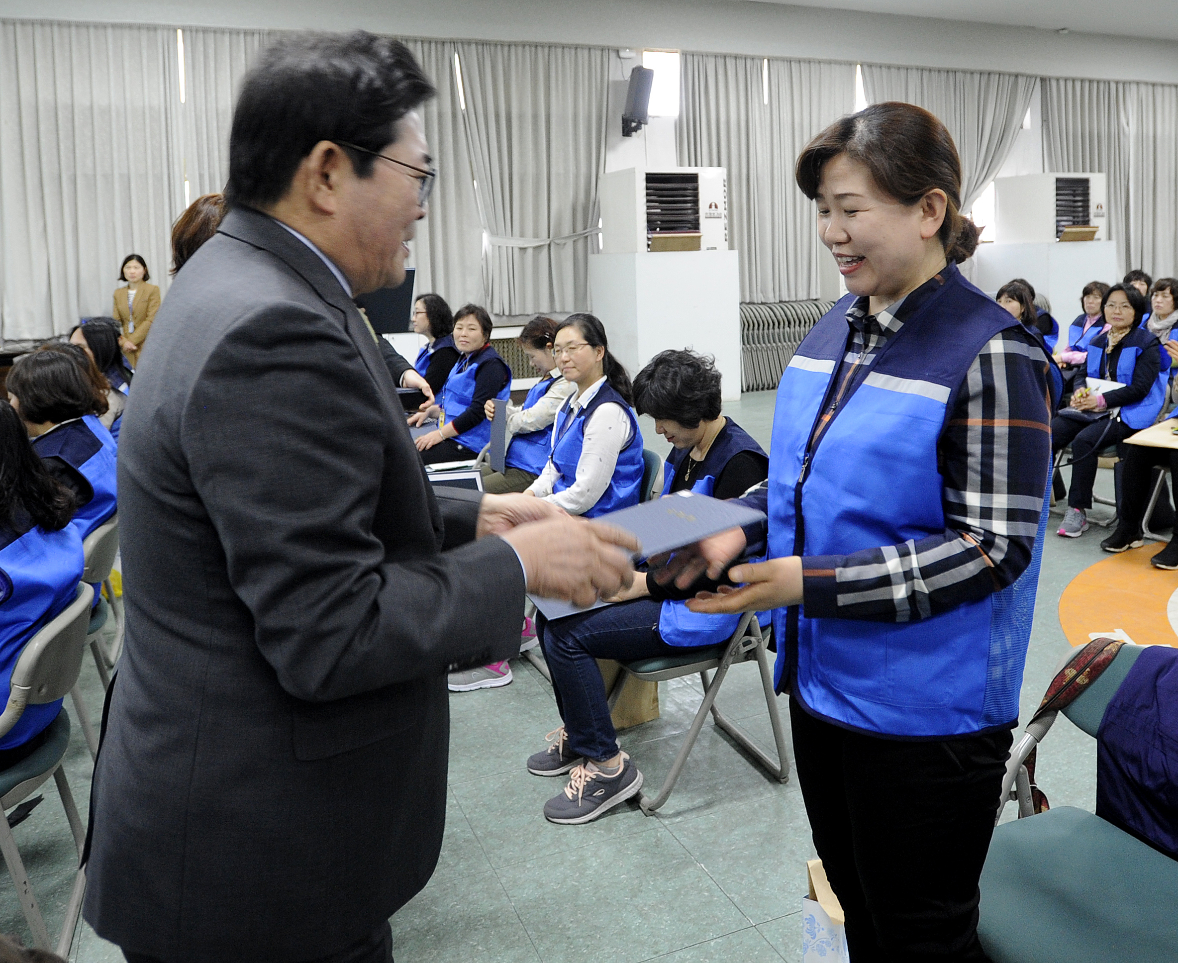 20170410-소비자 식품위생감시원 위촉식 154038.JPG