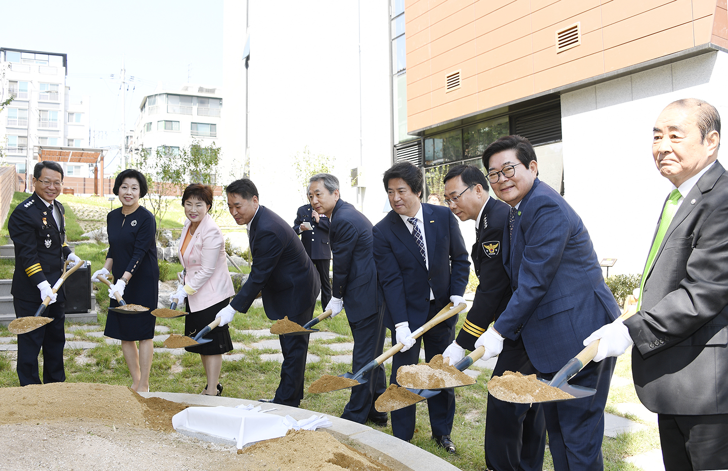 20170921-광진경찰서 신청사 개청식 160781.jpg